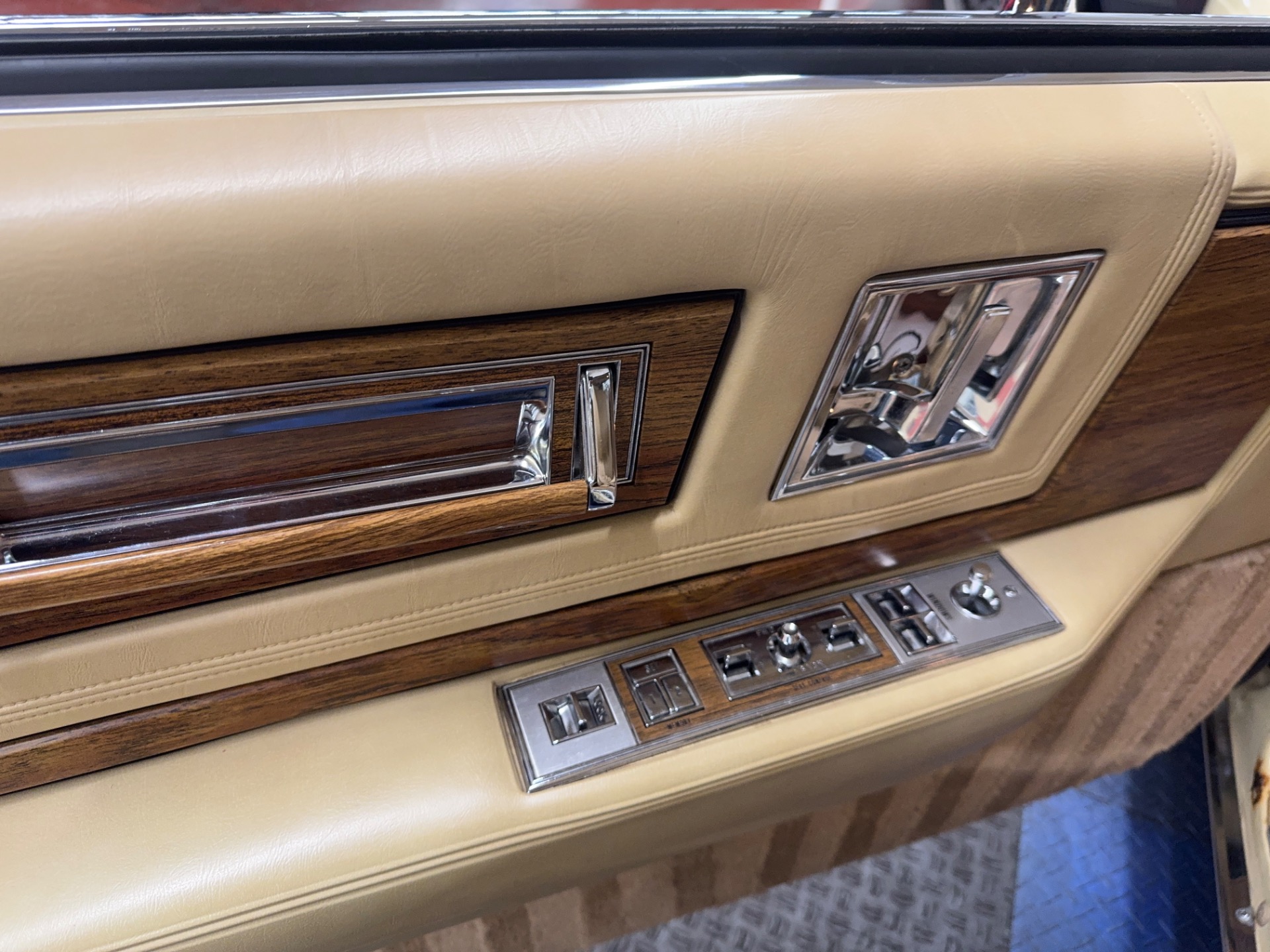 Used 1985 Cadillac Eldorado Stainless Roof Low Miles | Mundelein, IL
