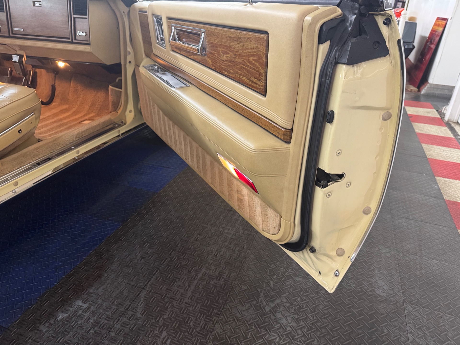 Used 1985 Cadillac Eldorado Stainless Roof Low Miles | Mundelein, IL
