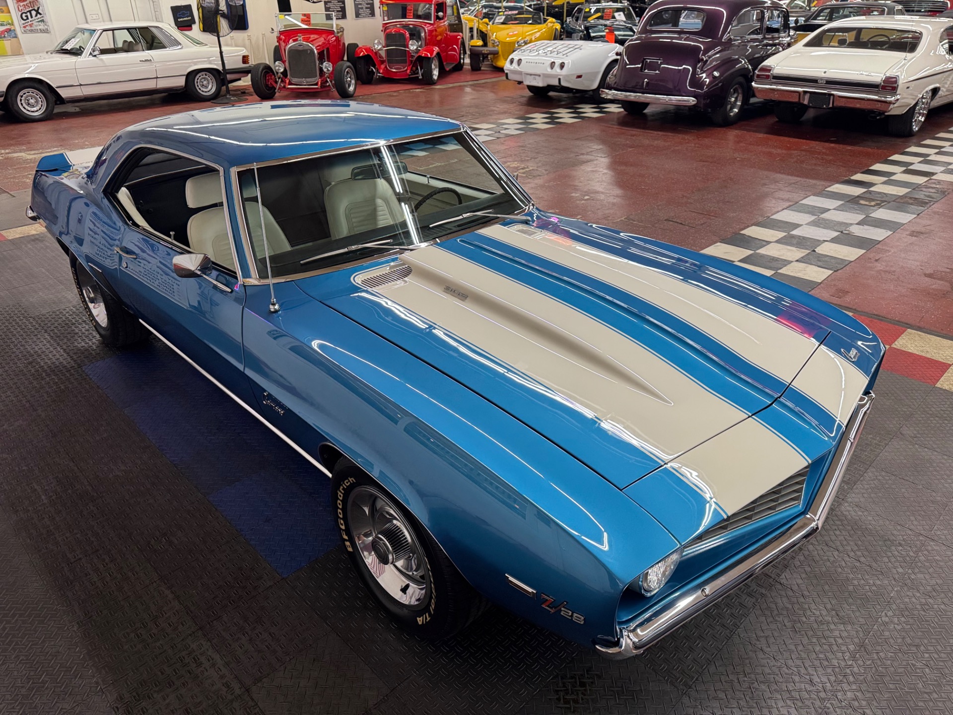 Used 1969 Chevrolet Camaro - Z/28 - HIGH QUALITY RESTORATION - | Mundelein, IL