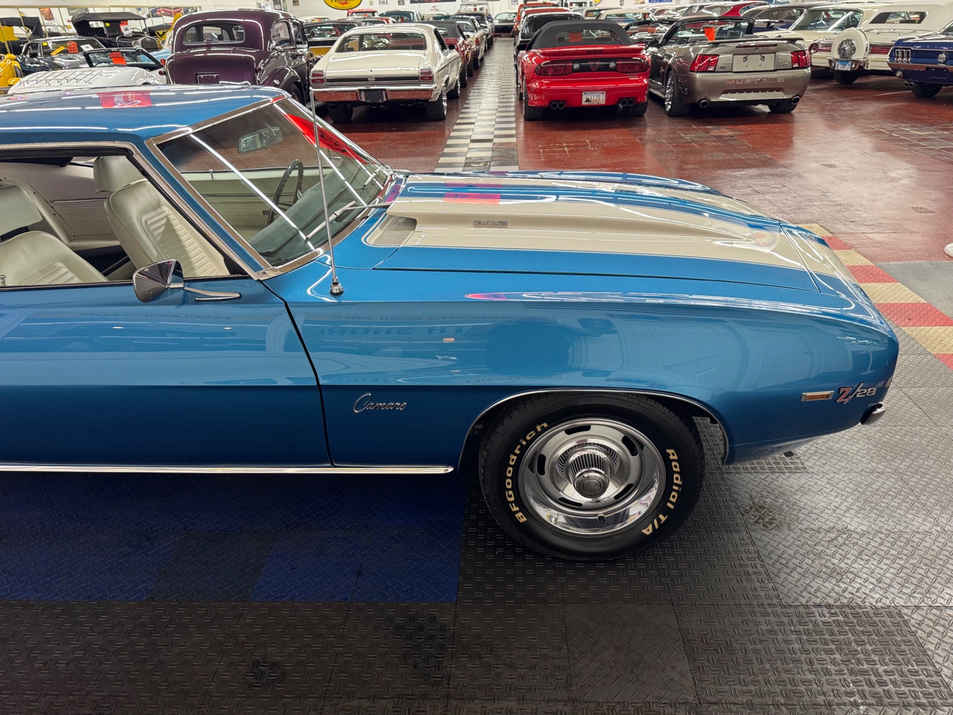 Used 1969 Chevrolet Camaro - Z/28 - HIGH QUALITY RESTORATION - | Mundelein, IL