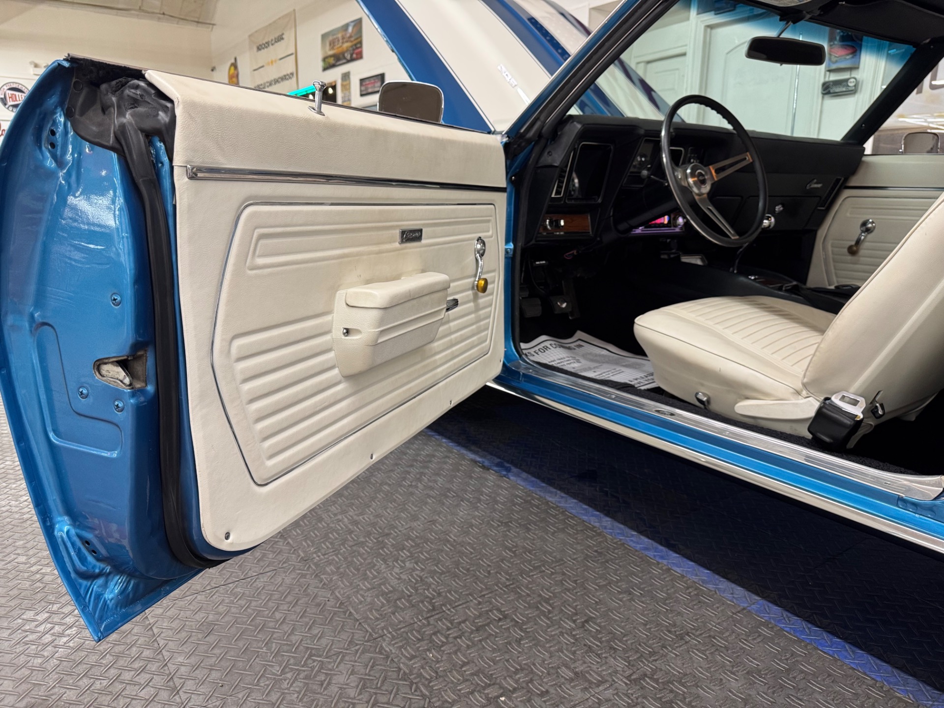 Used 1969 Chevrolet Camaro - Z/28 - HIGH QUALITY RESTORATION - | Mundelein, IL