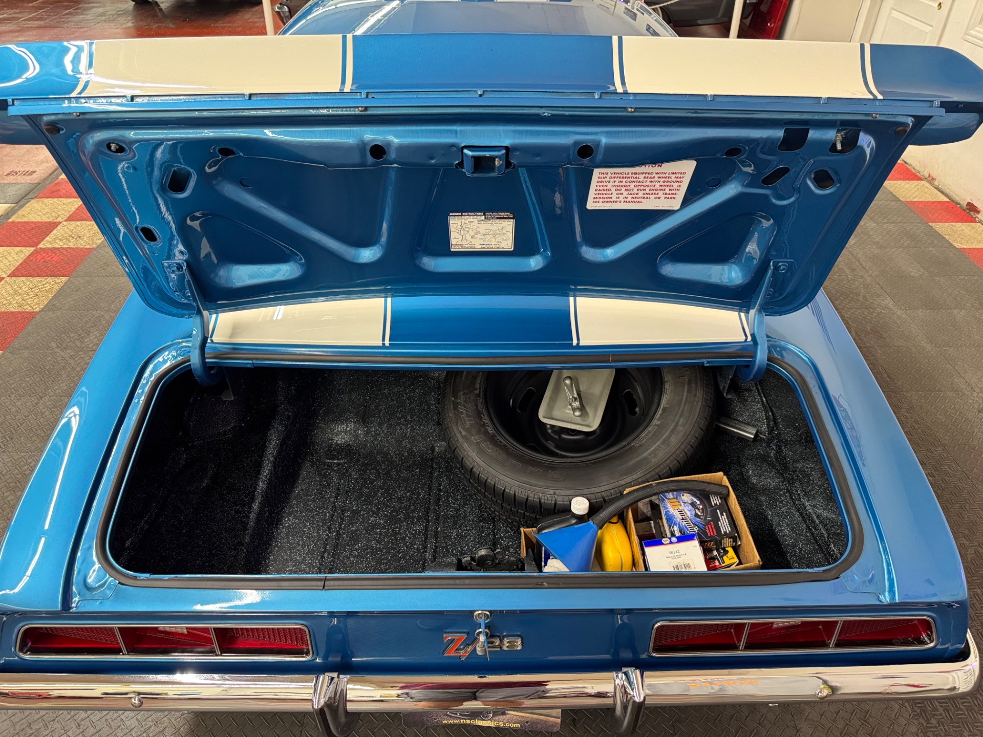 Used 1969 Chevrolet Camaro - Z/28 - HIGH QUALITY RESTORATION - | Mundelein, IL