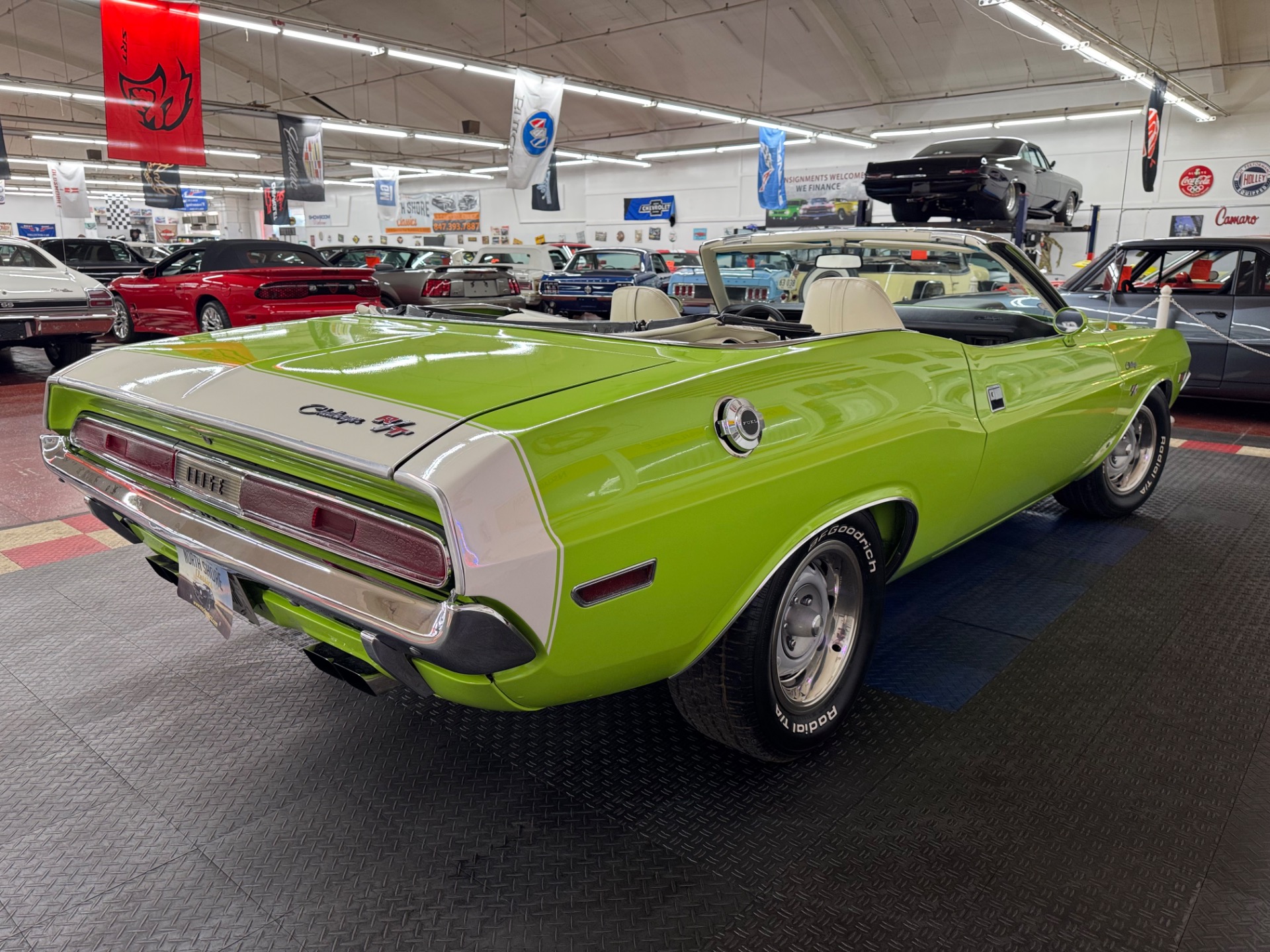 1970 Dodge Challenger 11