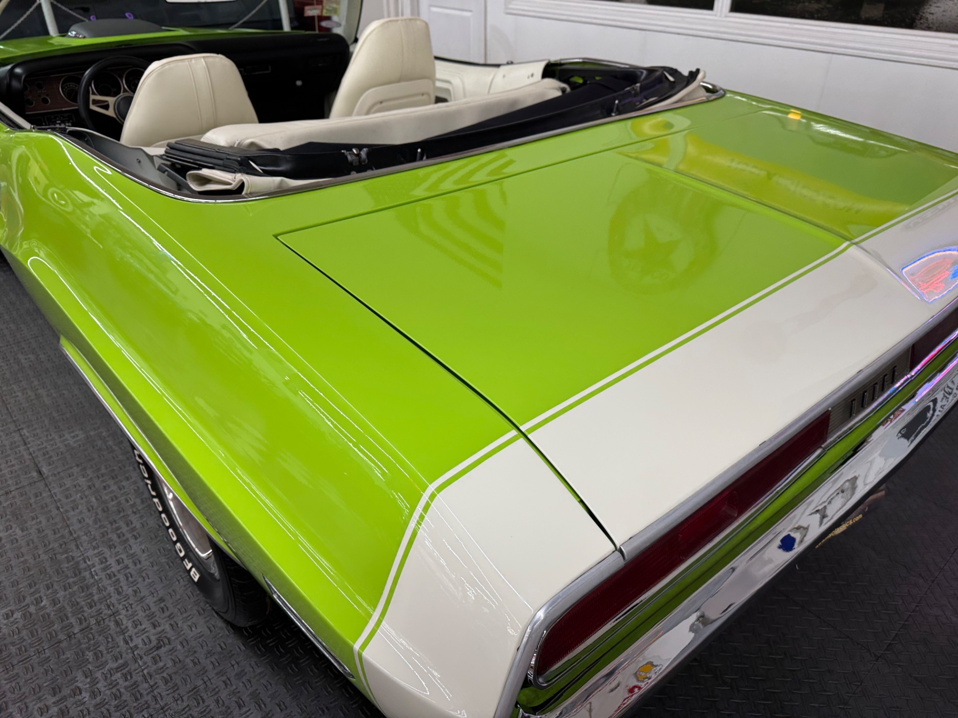 1970 Dodge Challenger 29