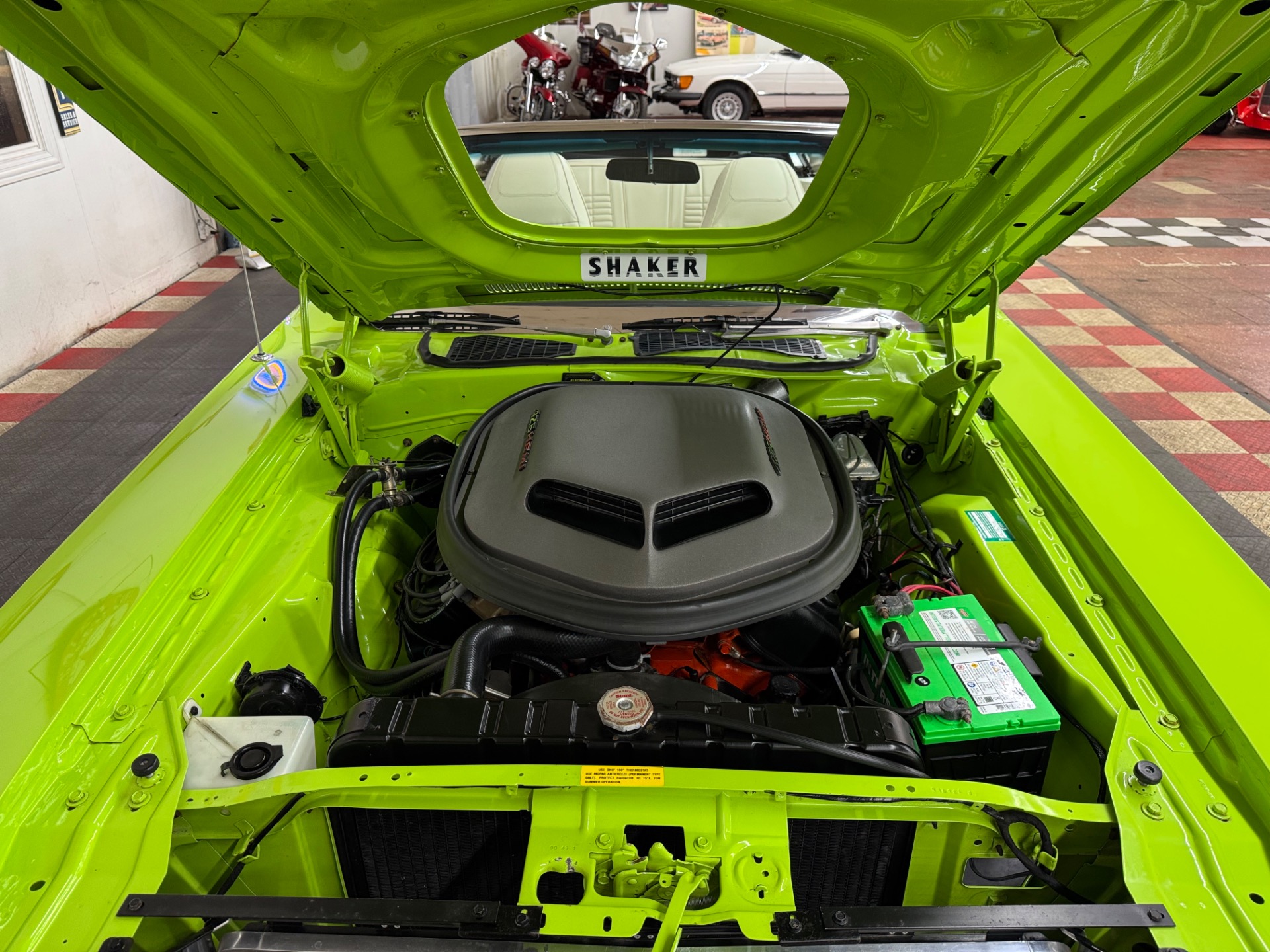 1970 Dodge Challenger 44