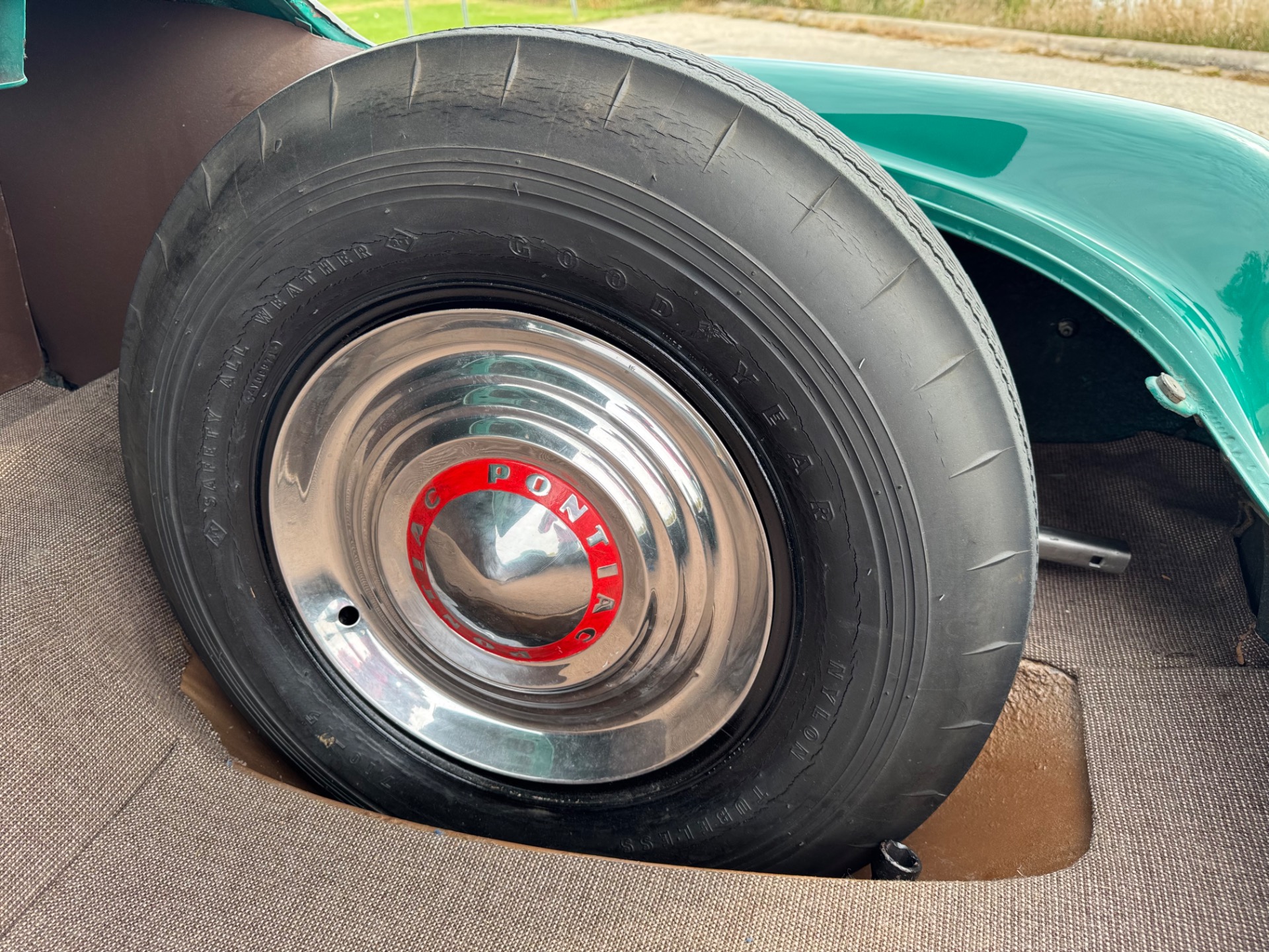 Used 1952 PONTIAC CATALINA 2 DOOR-SEE VIDEO | Mundelein, IL