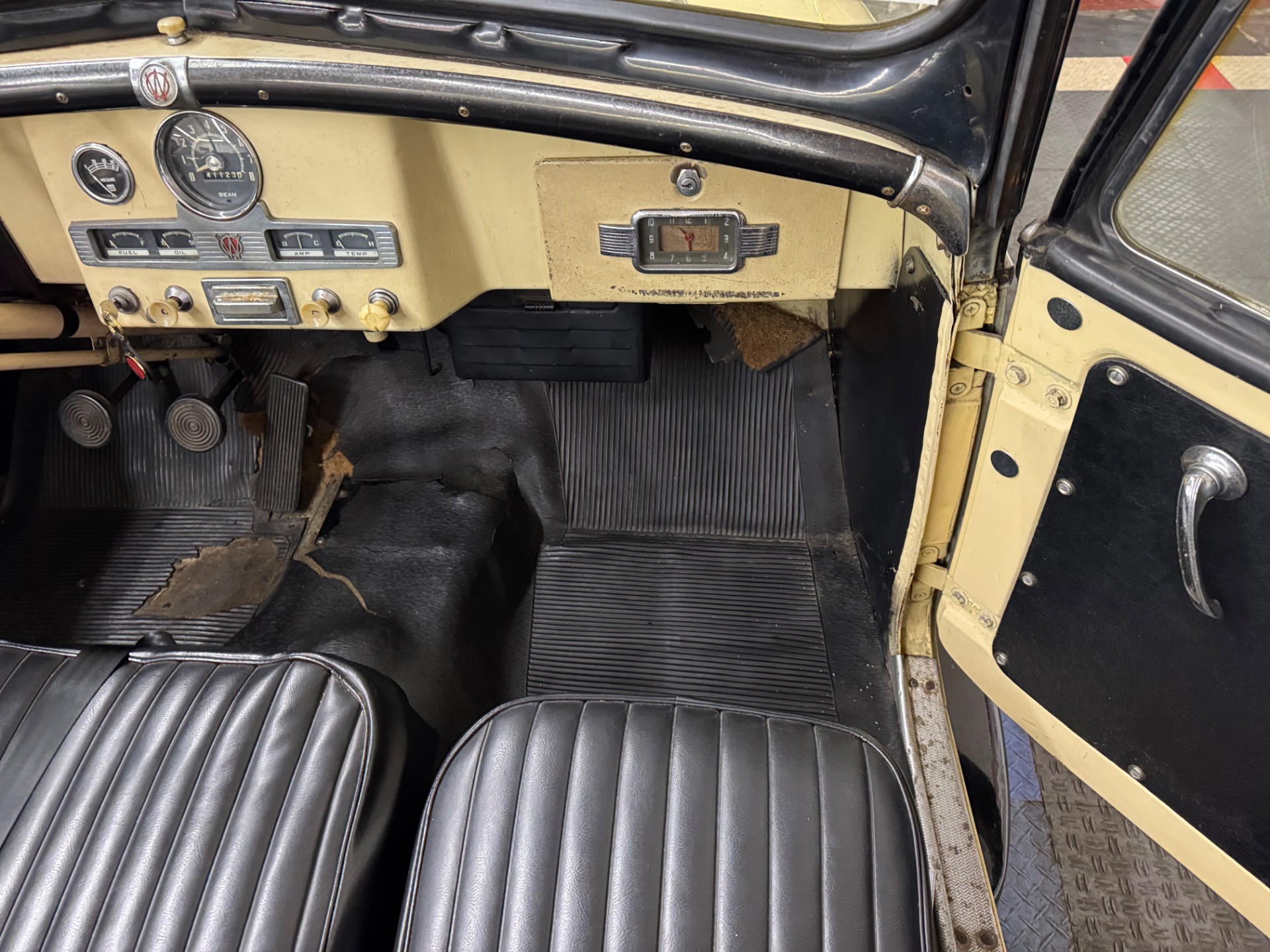 Used 1950 Willys Jeepster - CONVERTIBLE - RECENT MECHANICAL RESTORATION -SEE VIDEO | Mundelein, IL