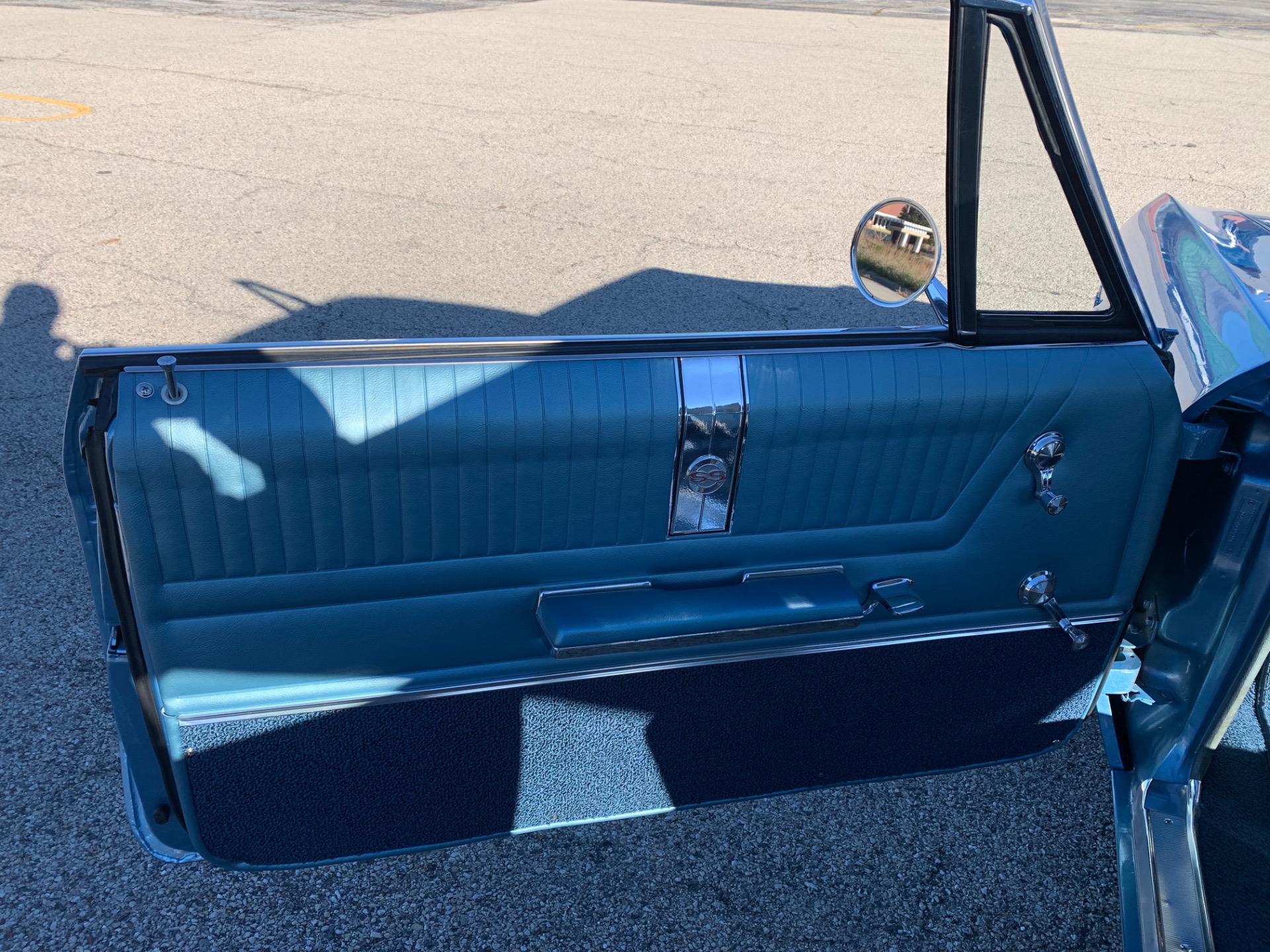 Used 1965 Chevrolet Impala - SHOW QUALITY - PRO TOURING BUILD - 454 ENGINE - | Mundelein, IL