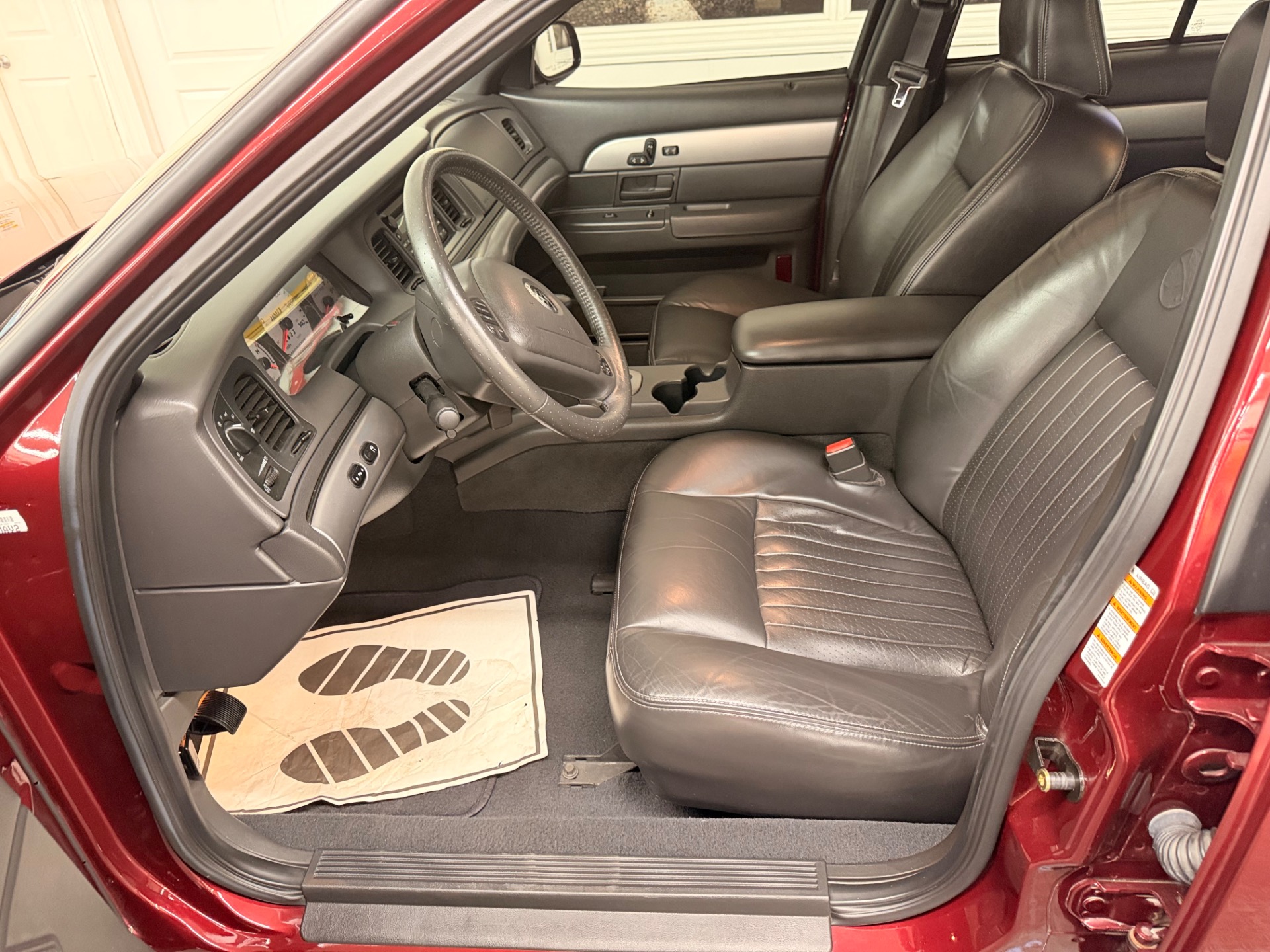 Used 2004 Mercury Marauder - LOW ORIGINAL MILES  - RARE COLOR-SEE VIDEO | Mundelein, IL