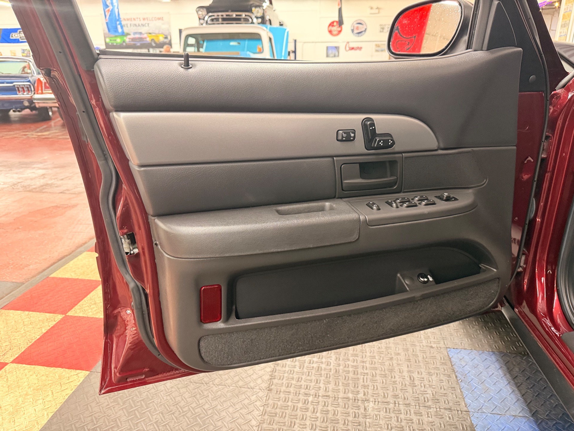 Used 2004 Mercury Marauder - LOW ORIGINAL MILES  - RARE COLOR-SEE VIDEO | Mundelein, IL