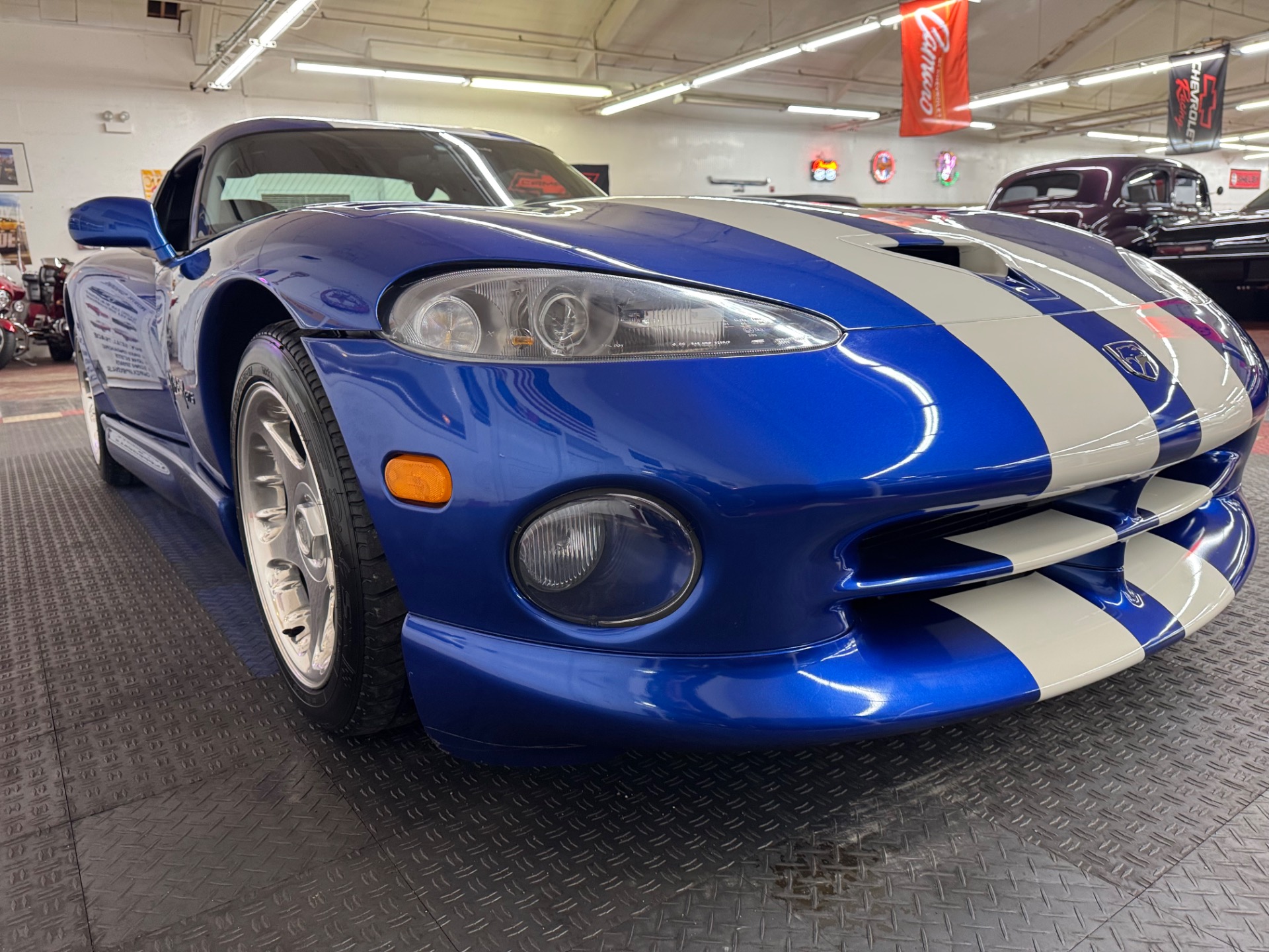 Used 1997 Dodge Viper - GTS - VERY LOW MILES - LIKE NEW -SEE VIDEO | Mundelein, IL