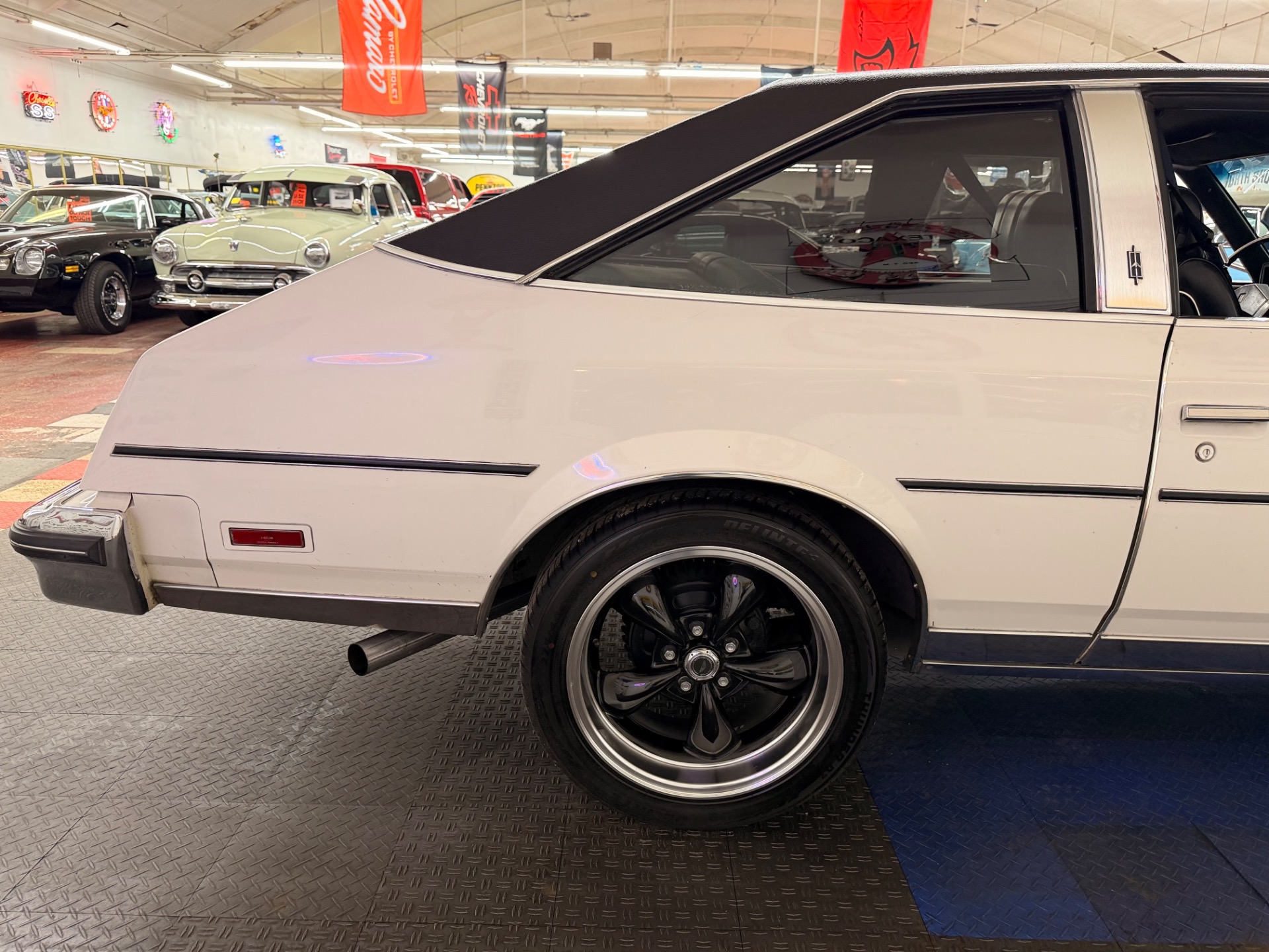 Used 1978 Oldsmobile Cutlass Salon - Original Survivor -  Low Miles - Very Clean -SEE VIDEO | Mundelein, IL
