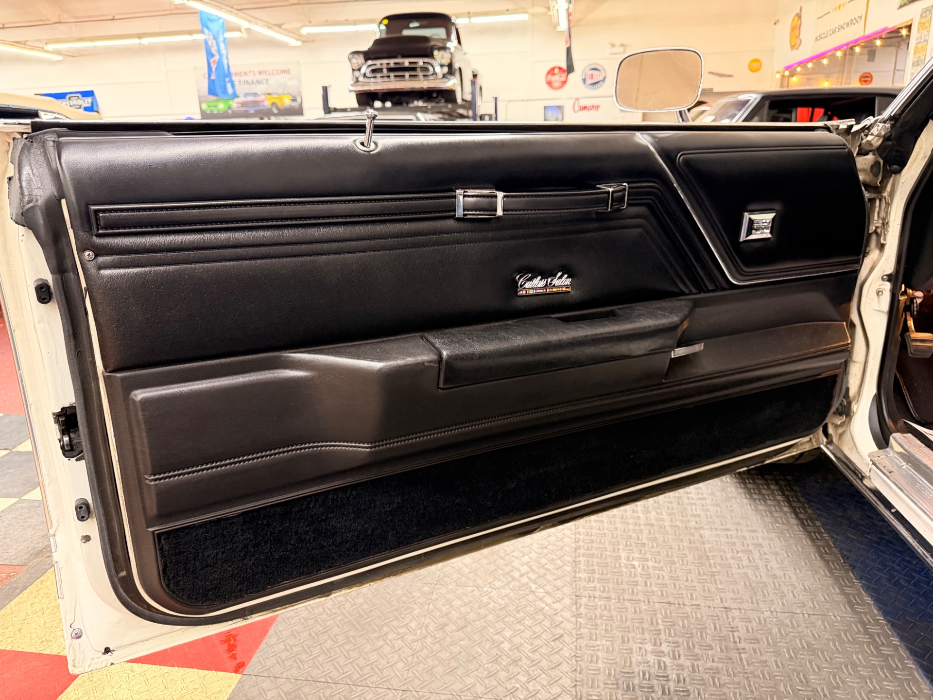 Used 1978 Oldsmobile Cutlass Salon - Original Survivor -  Low Miles - Very Clean -SEE VIDEO | Mundelein, IL