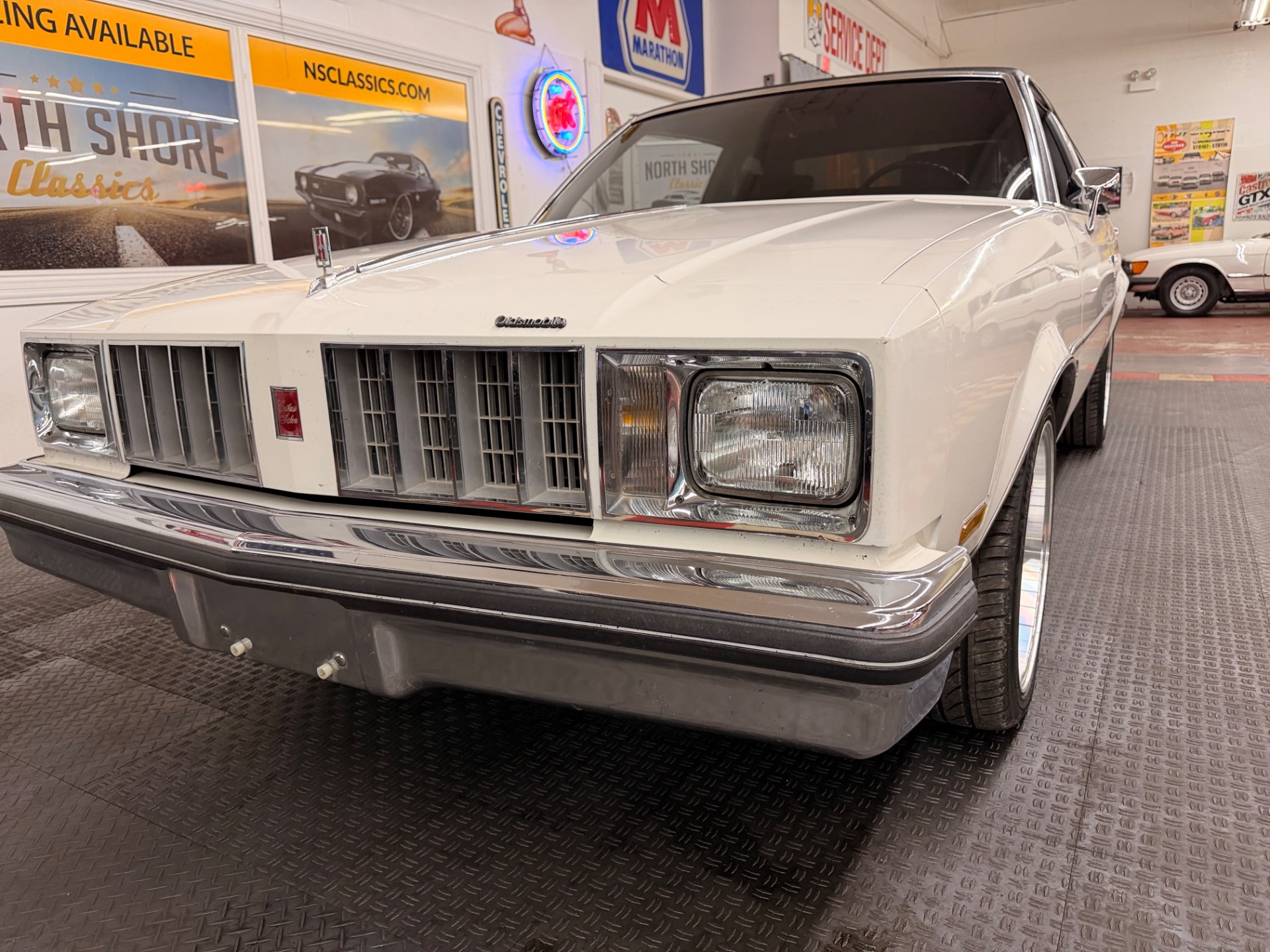Used 1978 Oldsmobile Cutlass Salon - Original Survivor -  Low Miles - Very Clean -SEE VIDEO | Mundelein, IL
