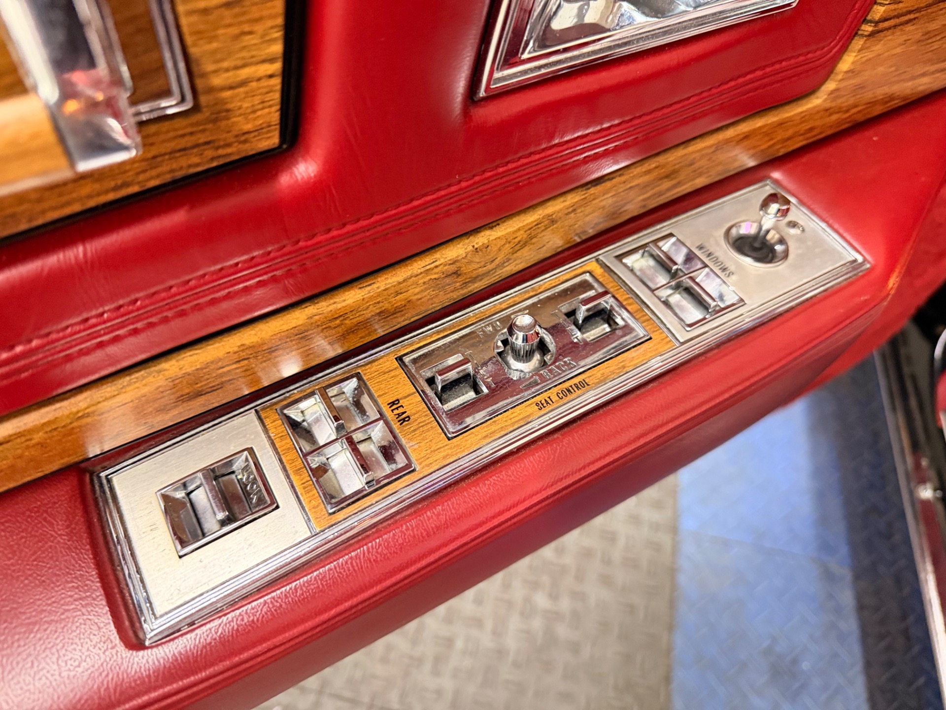 Used 1985 CADILLAC ELDORADO BIARRITZ CONVERTIBLE-SEE VIDEO | Mundelein, IL