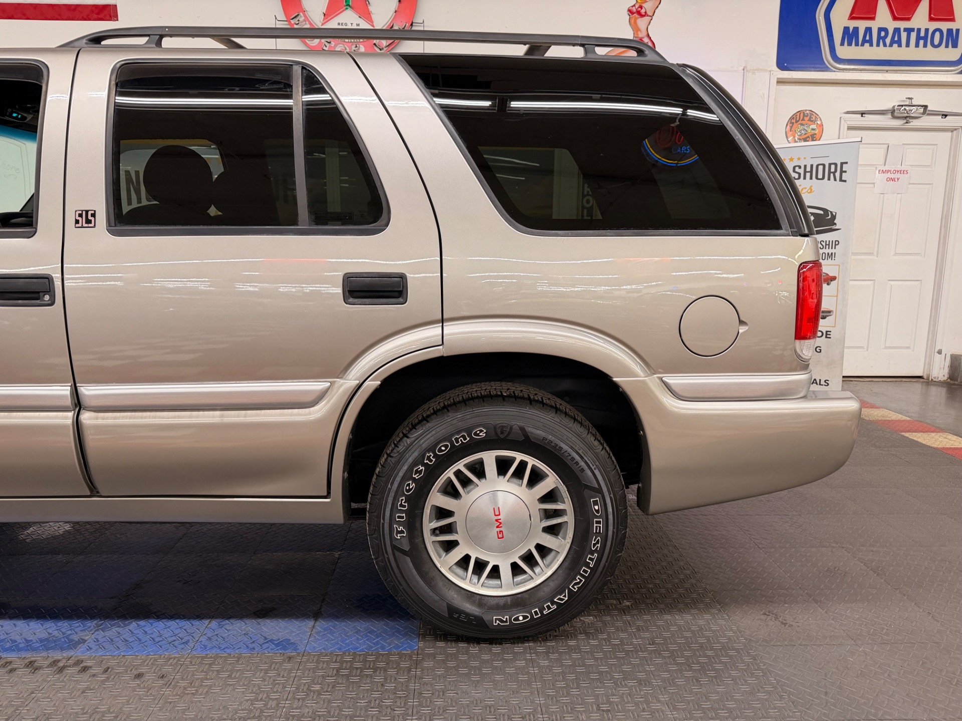 Used 2001 GMC Jimmy SLE-SEE VIDEO | Mundelein, IL