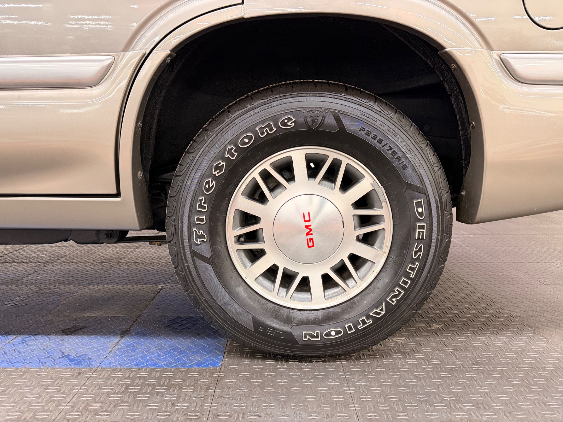 Used 2001 GMC Jimmy SLE-SEE VIDEO | Mundelein, IL