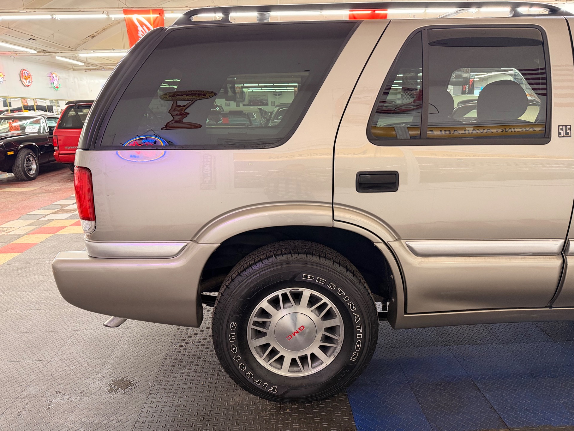 Used 2001 GMC Jimmy SLE-SEE VIDEO | Mundelein, IL