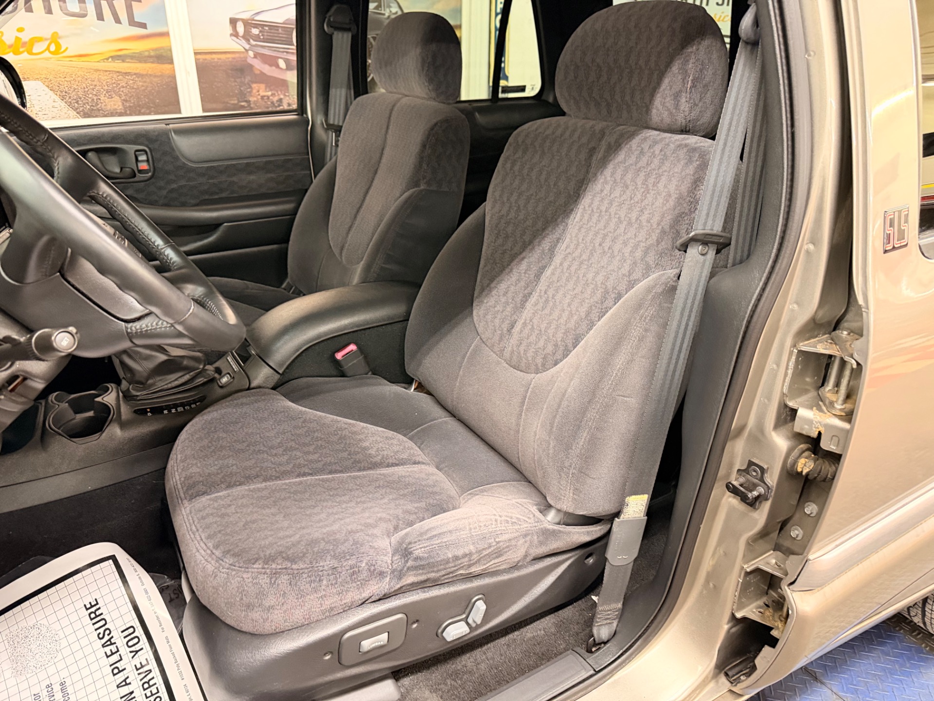 Used 2001 GMC Jimmy SLE-SEE VIDEO | Mundelein, IL