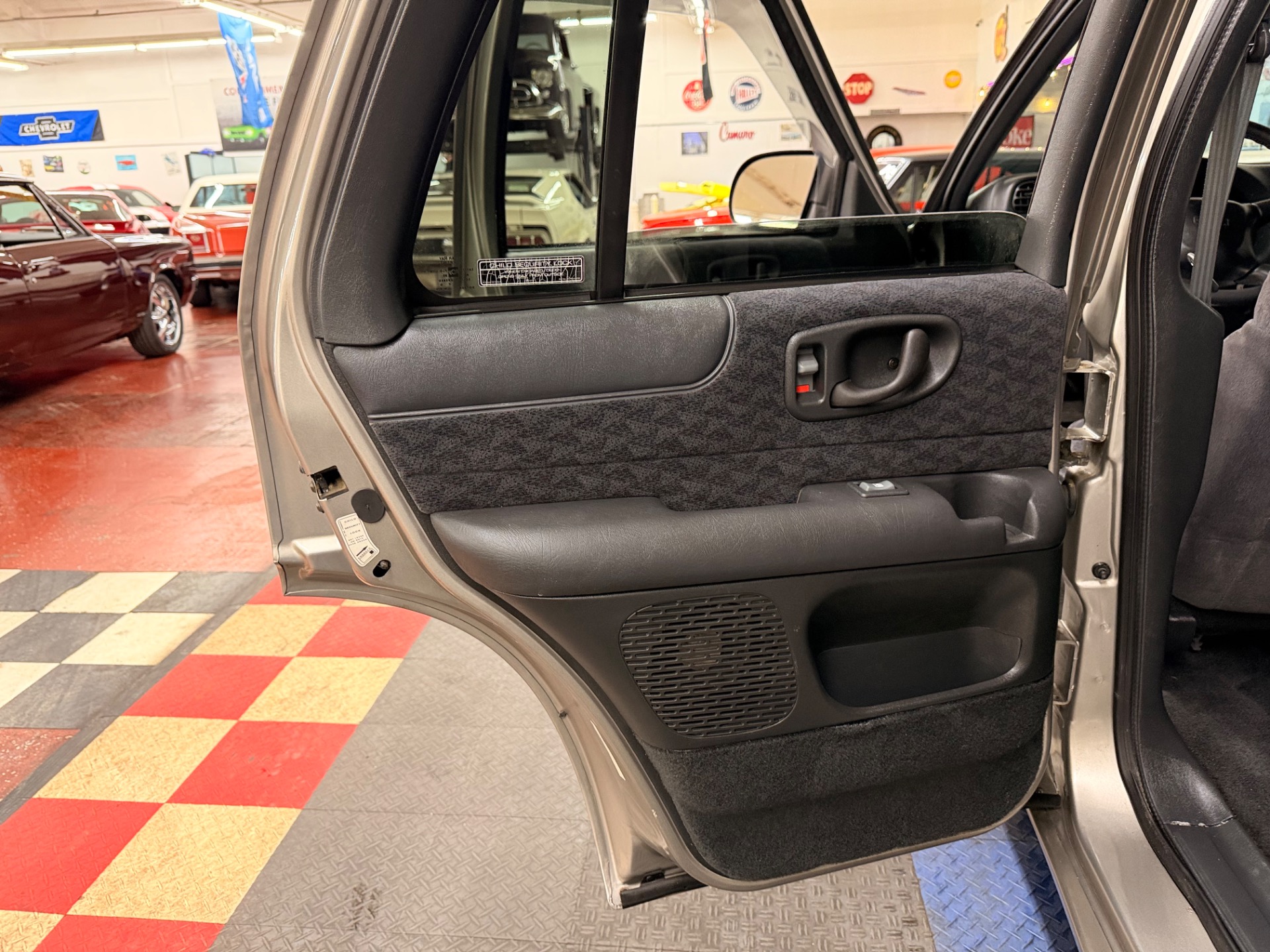 Used 2001 GMC Jimmy SLE-SEE VIDEO | Mundelein, IL