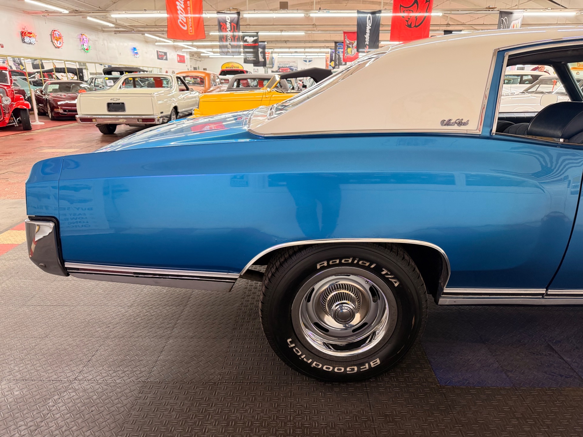 Used 1971 CHEVROLET MONTE CARLO SMALL BLOCK-350 V8-AUTOMATIC-SEE VIDEO | Mundelein, IL