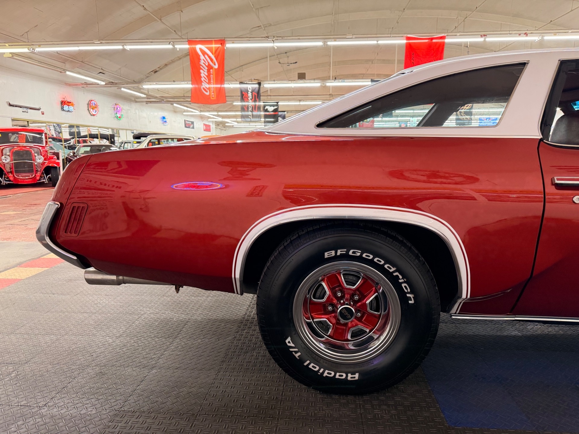 Used 1973 Oldsmobile Cutlass 442-SWIVEL BUCKET SEATS-SEE VIDEO | Mundelein, IL