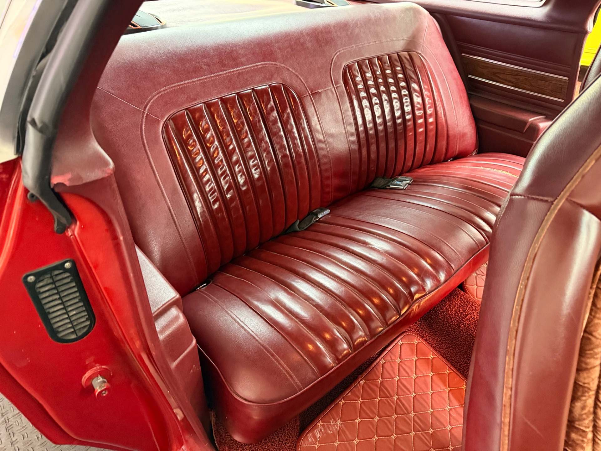 Used 1973 Oldsmobile Cutlass 442-SWIVEL BUCKET SEATS-SEE VIDEO | Mundelein, IL