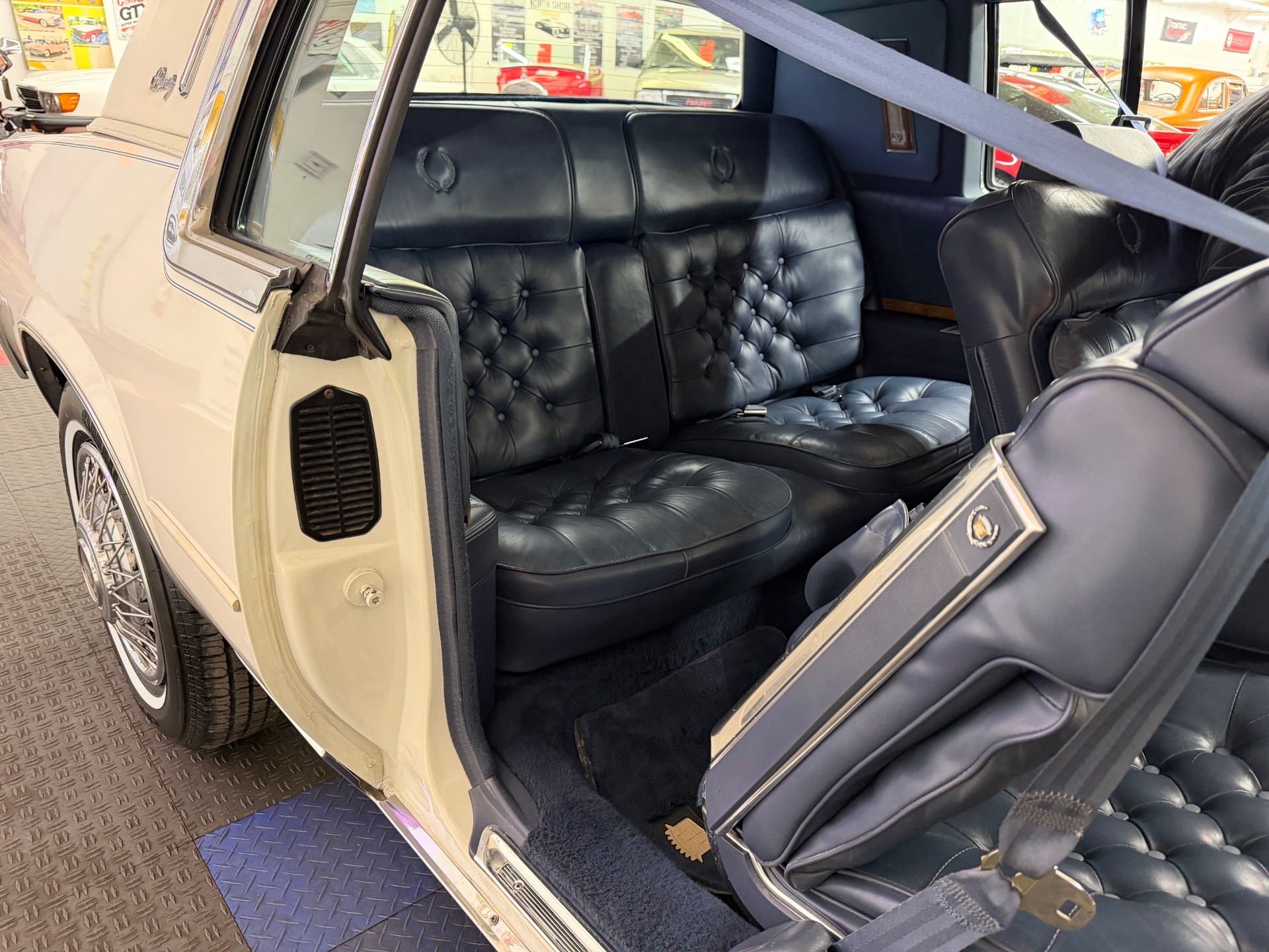 Used 1984 Cadillac Eldorado BIARRITZ - STAINLESS - MOONROOF - 1 OWNER-SEE VIDEO | Mundelein, IL