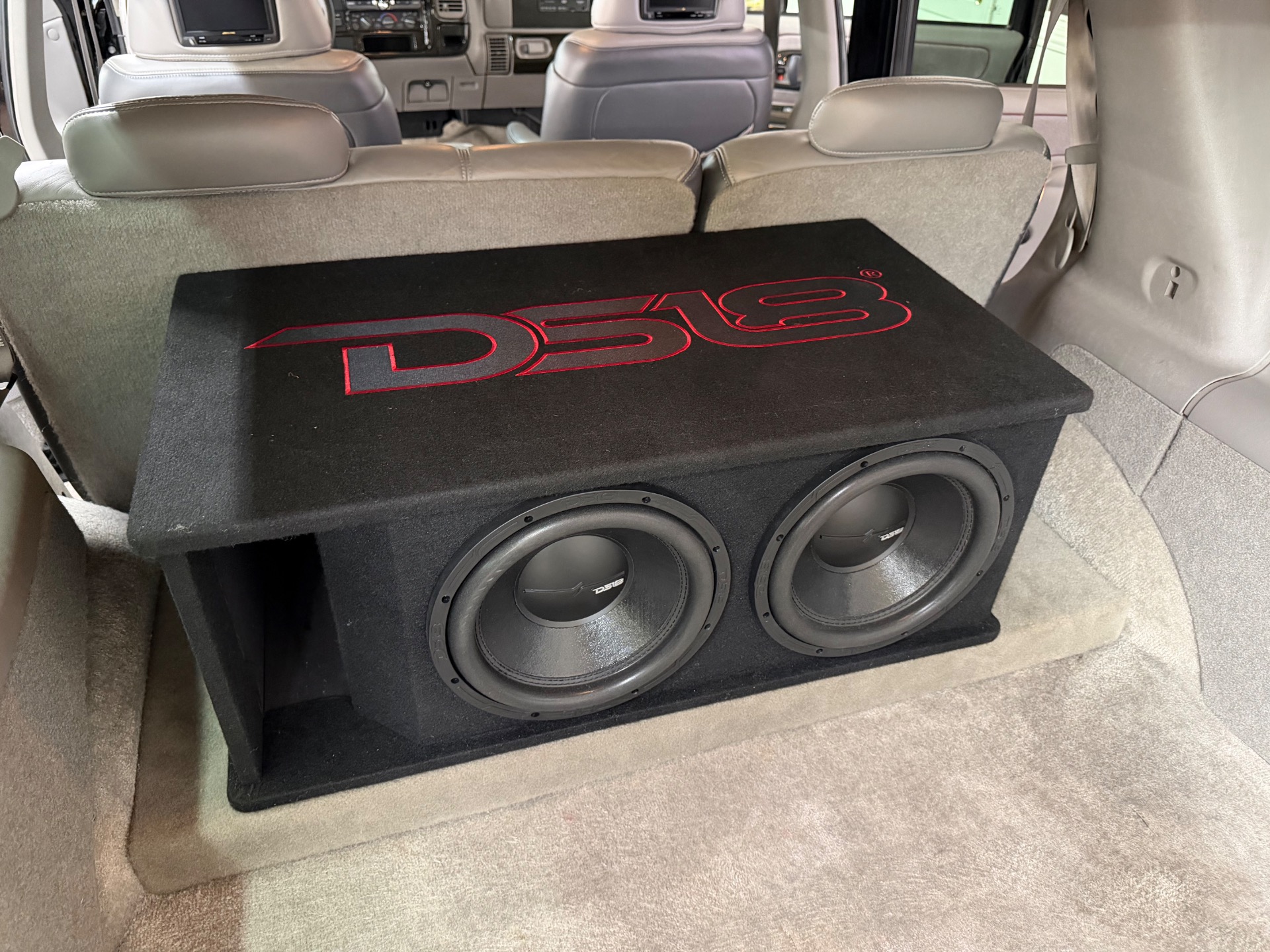 Used 2000 Chevrolet Tahoe Limited -SUPERCHARGED -CUSTOM BUILD -6K MILES-SEE VIDEO | Mundelein, IL