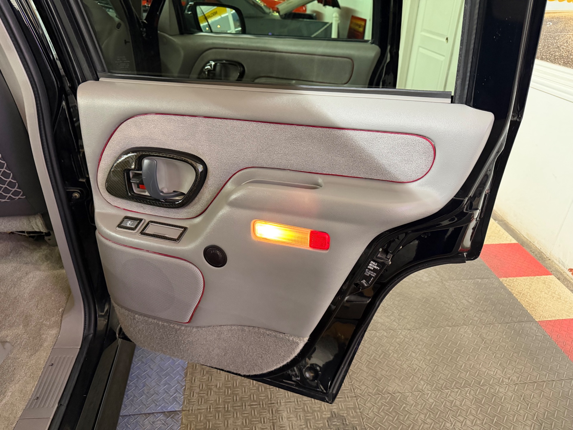 Used 2000 Chevrolet Tahoe Limited -SUPERCHARGED -CUSTOM BUILD -6K MILES-SEE VIDEO | Mundelein, IL