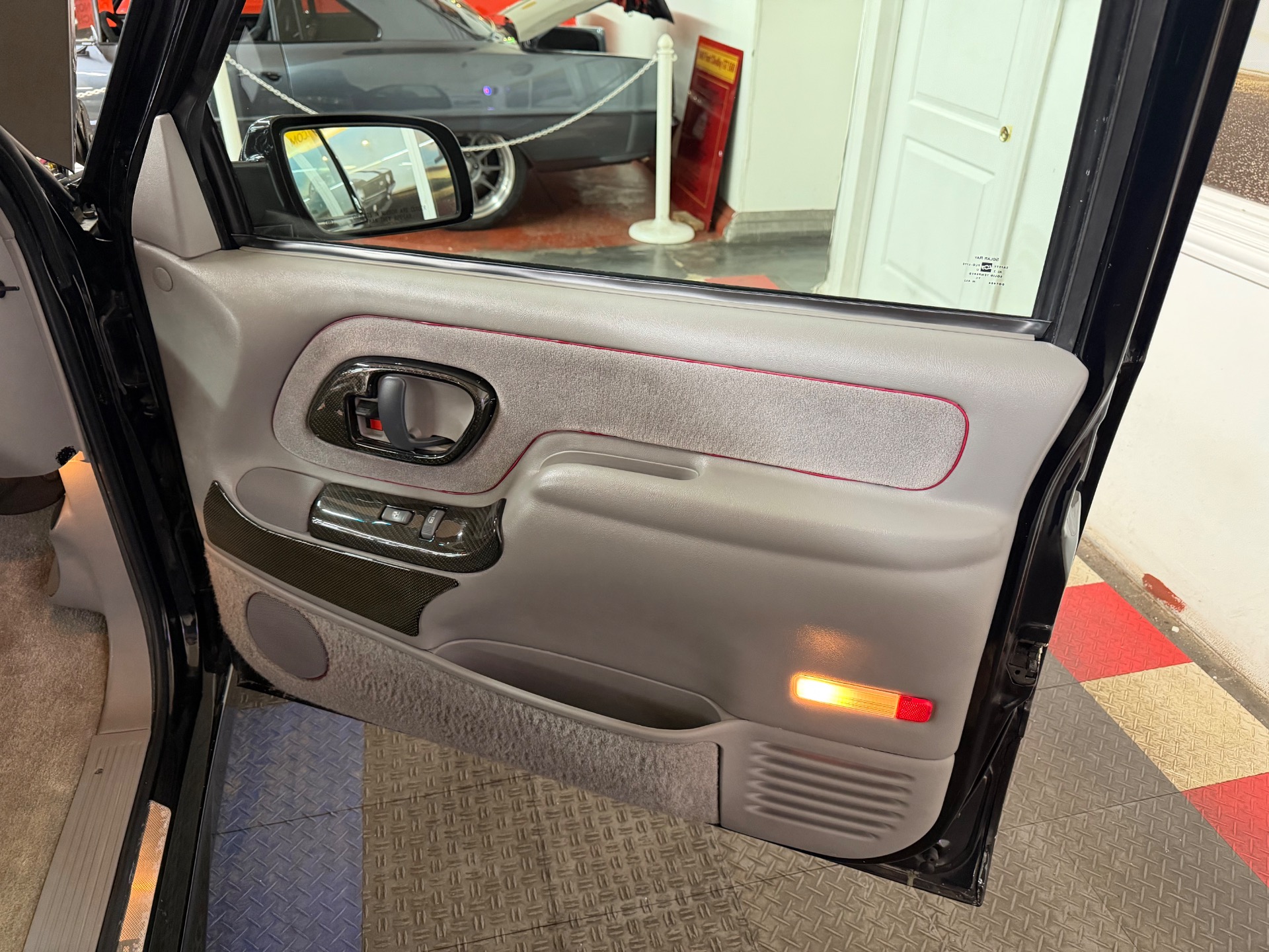 Used 2000 Chevrolet Tahoe Limited -SUPERCHARGED -CUSTOM BUILD -6K MILES-SEE VIDEO | Mundelein, IL