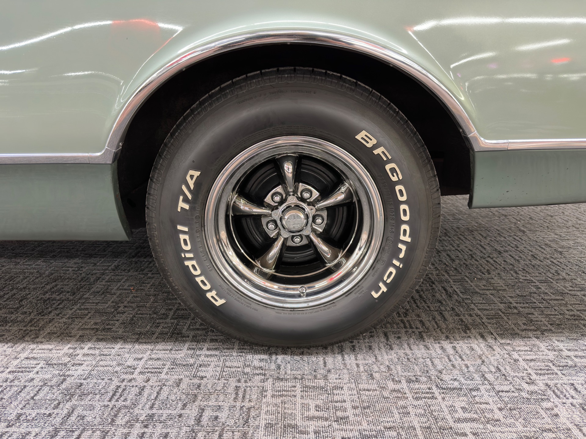 Used 1965 OLDSMOBILE DYNAMIC 88 ORIGINAL-LOW MILES-PAINT-INTERIOR-NUMBERS MATCHING-SEE VIDEO | Mundelein, IL