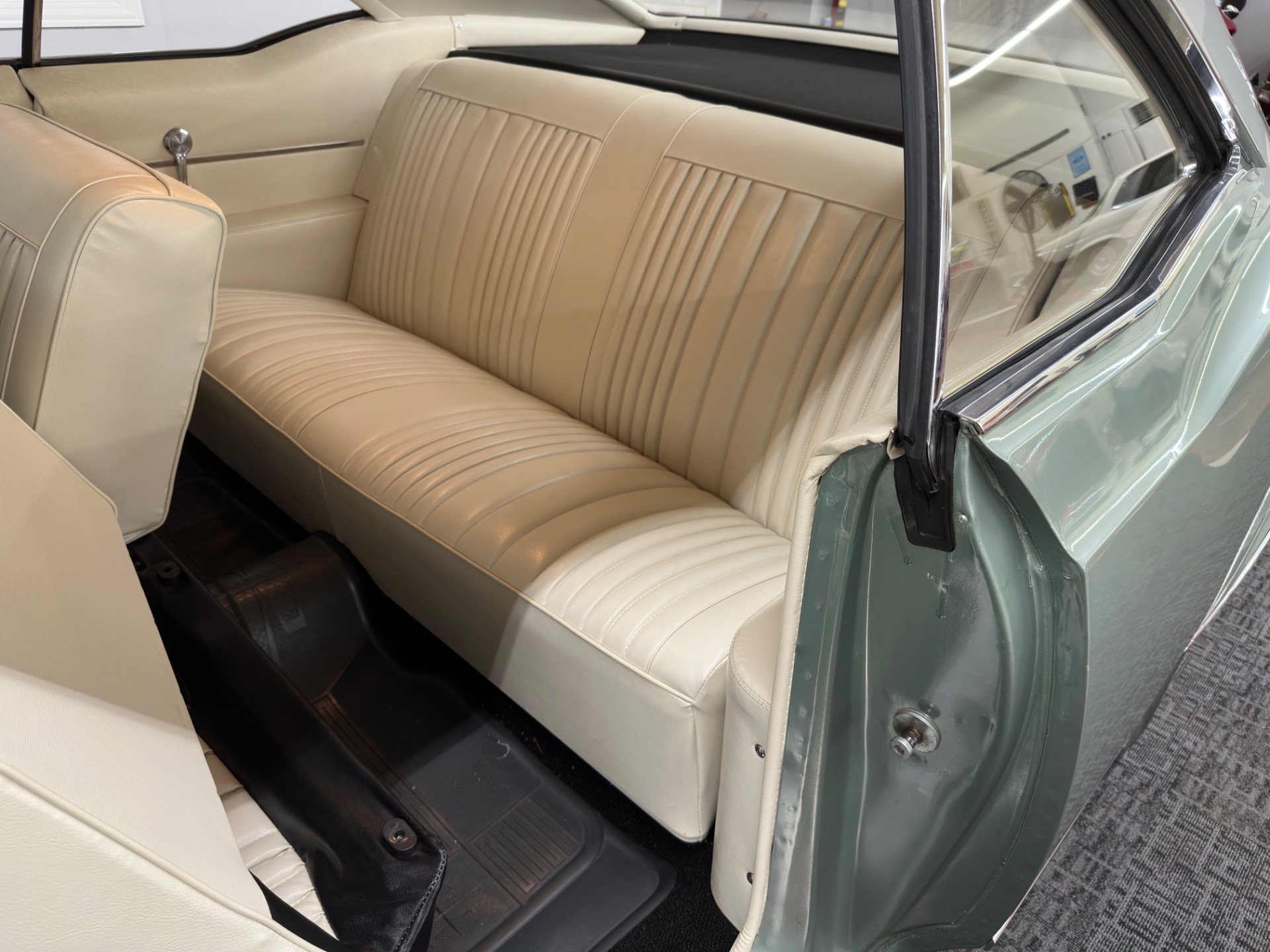 Used 1965 OLDSMOBILE DYNAMIC 88 ORIGINAL-LOW MILES-PAINT-INTERIOR-NUMBERS MATCHING-SEE VIDEO | Mundelein, IL