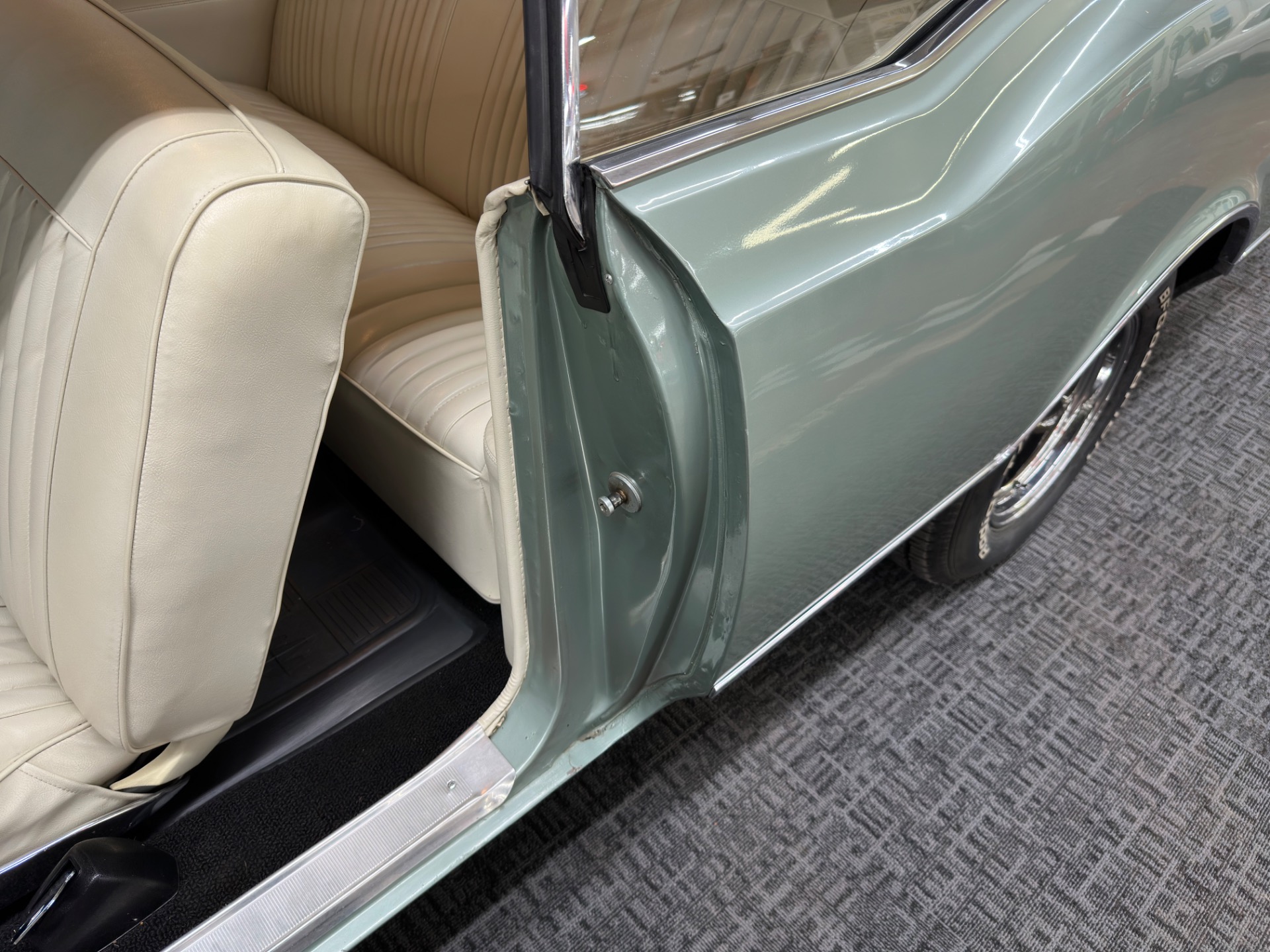 Used 1965 OLDSMOBILE DYNAMIC 88 ORIGINAL-LOW MILES-PAINT-INTERIOR-NUMBERS MATCHING-SEE VIDEO | Mundelein, IL