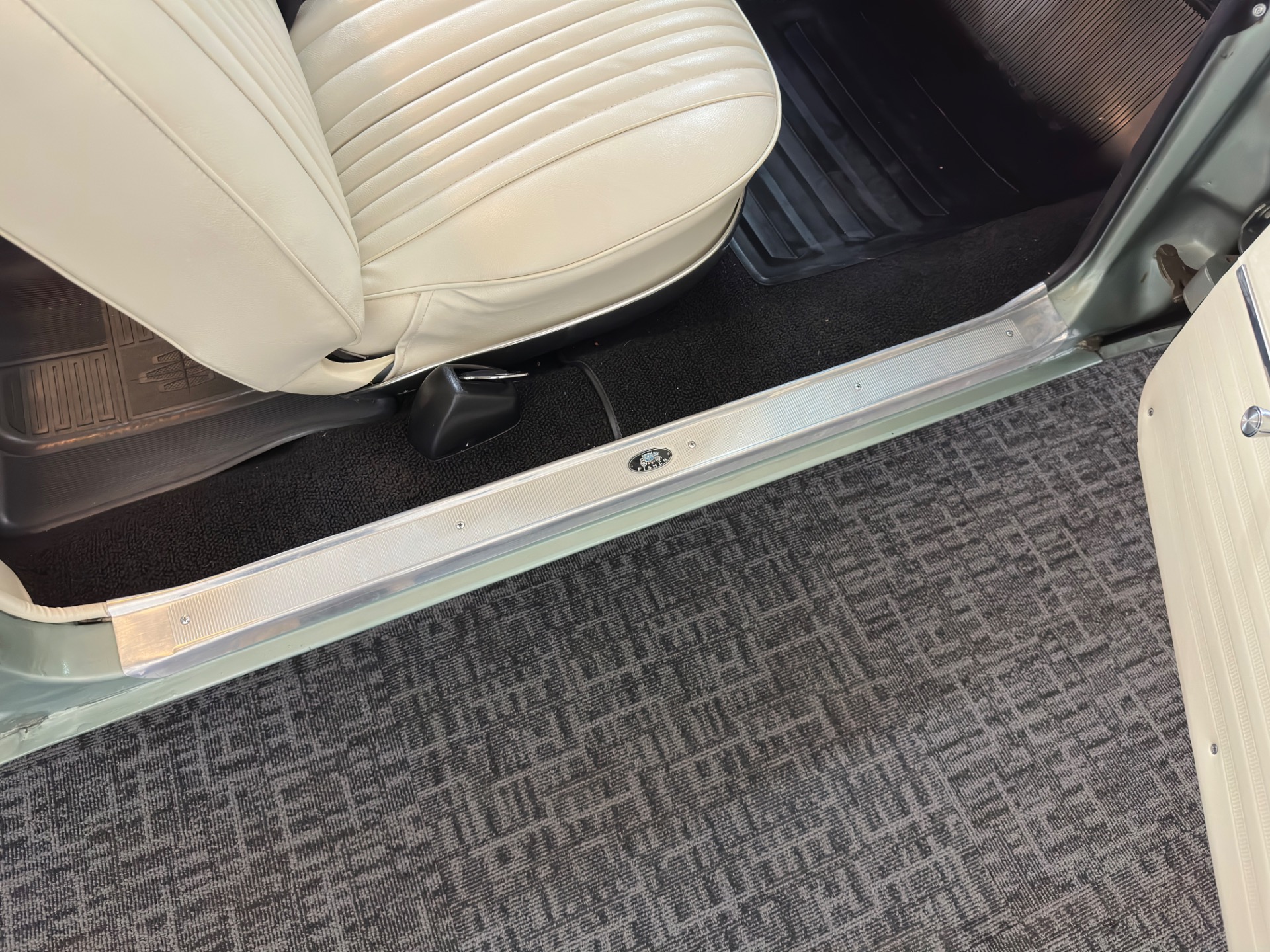 Used 1965 OLDSMOBILE DYNAMIC 88 ORIGINAL-LOW MILES-PAINT-INTERIOR-NUMBERS MATCHING-SEE VIDEO | Mundelein, IL