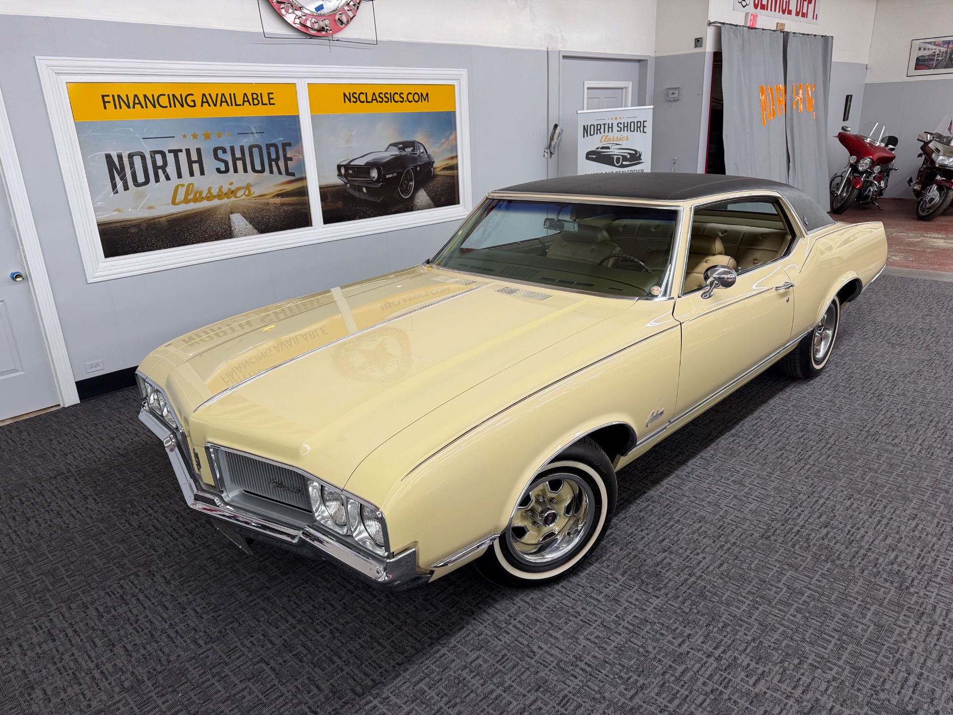 Used 1970 Oldsmobile Cutlass Supreme Super Clean Original Paint 80k Miles-SEE VIDEO | Mundelein, IL