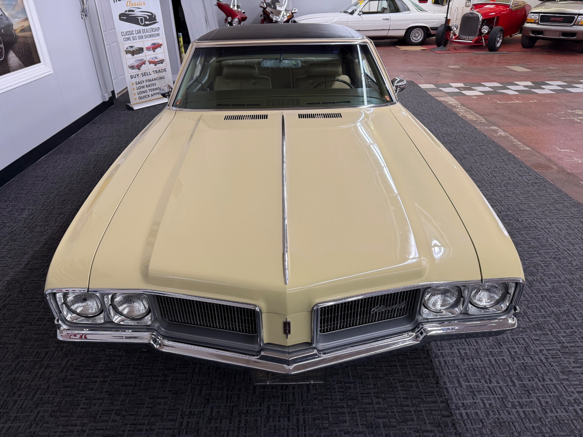 Used 1970 Oldsmobile Cutlass Supreme Super Clean Original Paint 80k Miles-SEE VIDEO | Mundelein, IL