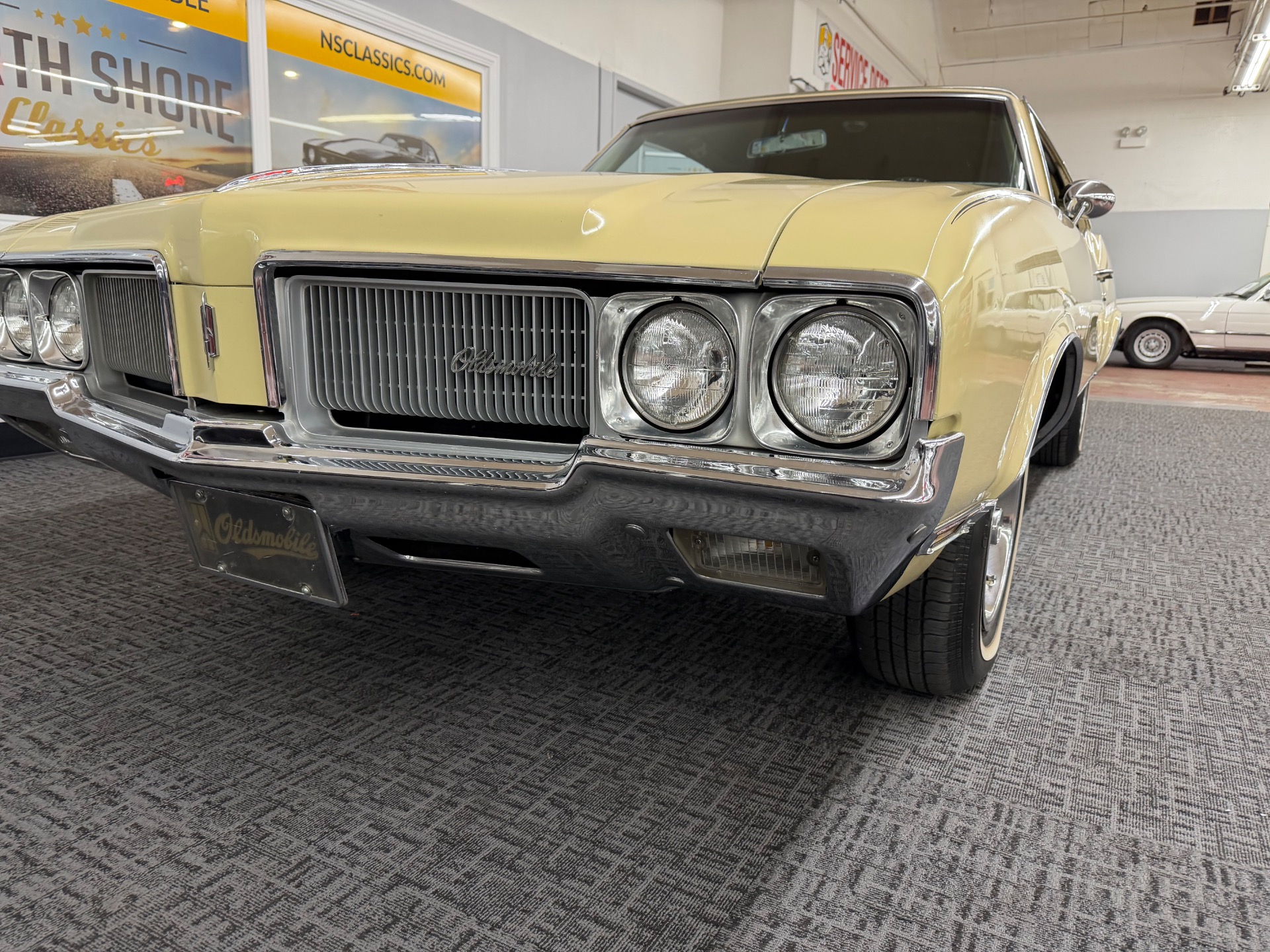 Used 1970 Oldsmobile Cutlass Supreme Super Clean Original Paint 80k Miles-SEE VIDEO | Mundelein, IL