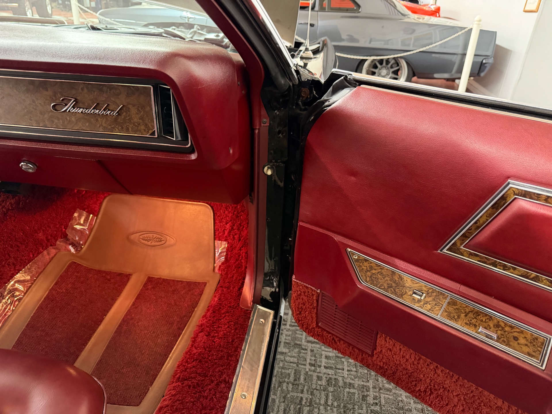 Used 1976 Ford Thunderbird Great Driving Classic-SEE VIDEO | Mundelein, IL