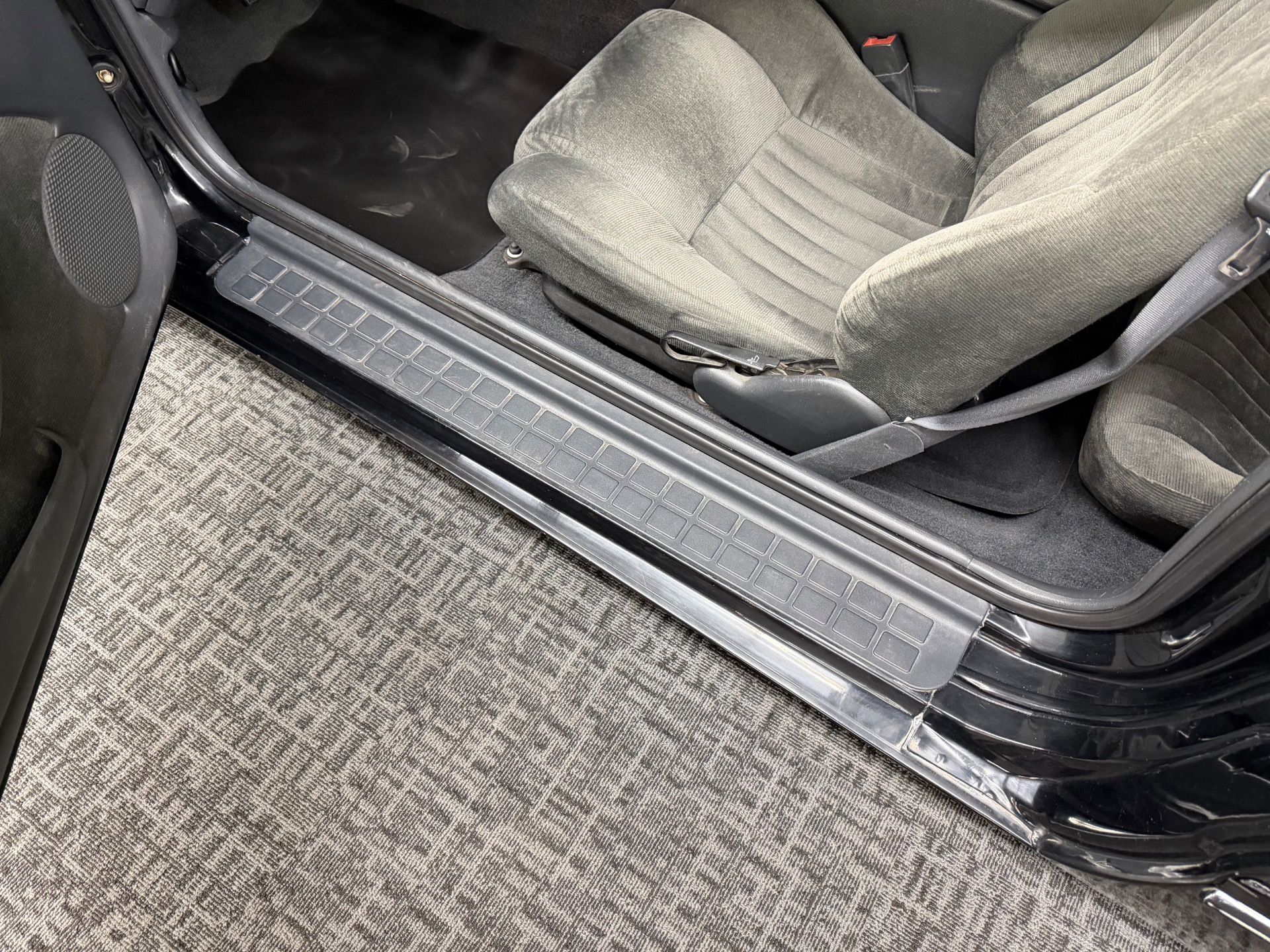 Used 1993 Pontiac Firebird FIREBIRD/FORMULA-67K ORIGINAL MILES-SUPER CLEAN-SEE VIDEO | Mundelein, IL