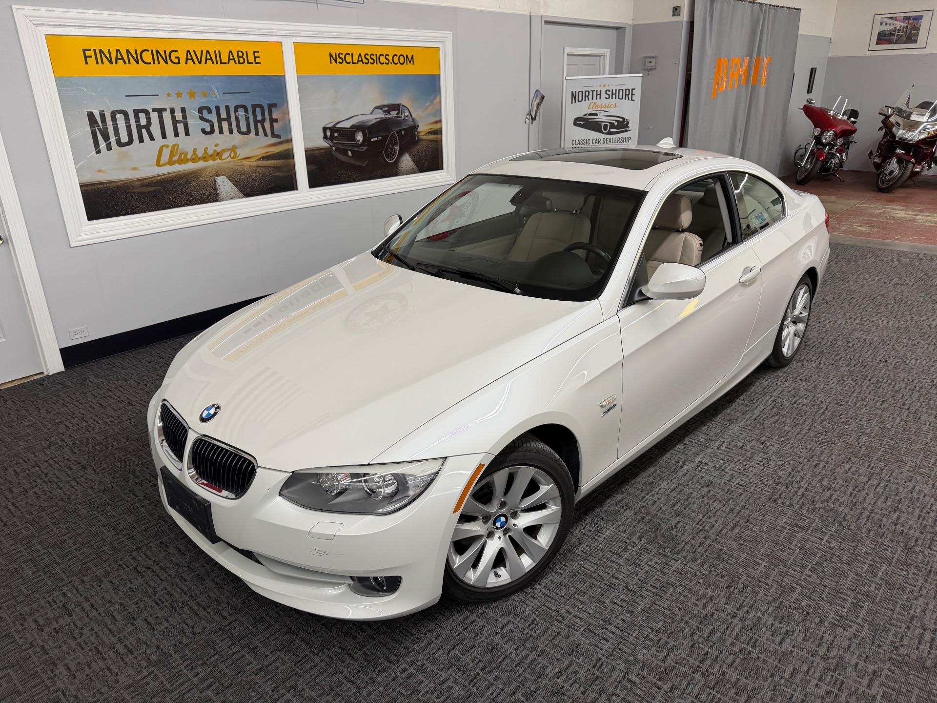 Used 2011 BMW 3 Series 328i xDrive-SEE VIDEO | Mundelein, IL