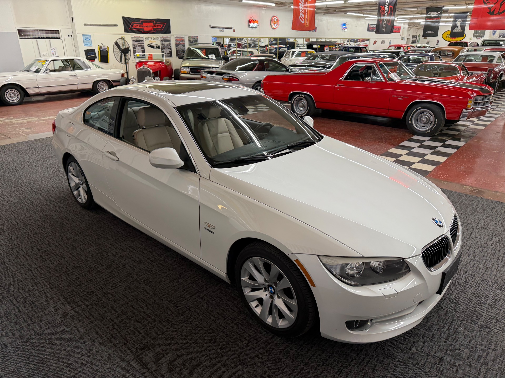 Used 2011 BMW 3 Series 328i xDrive-SEE VIDEO | Mundelein, IL