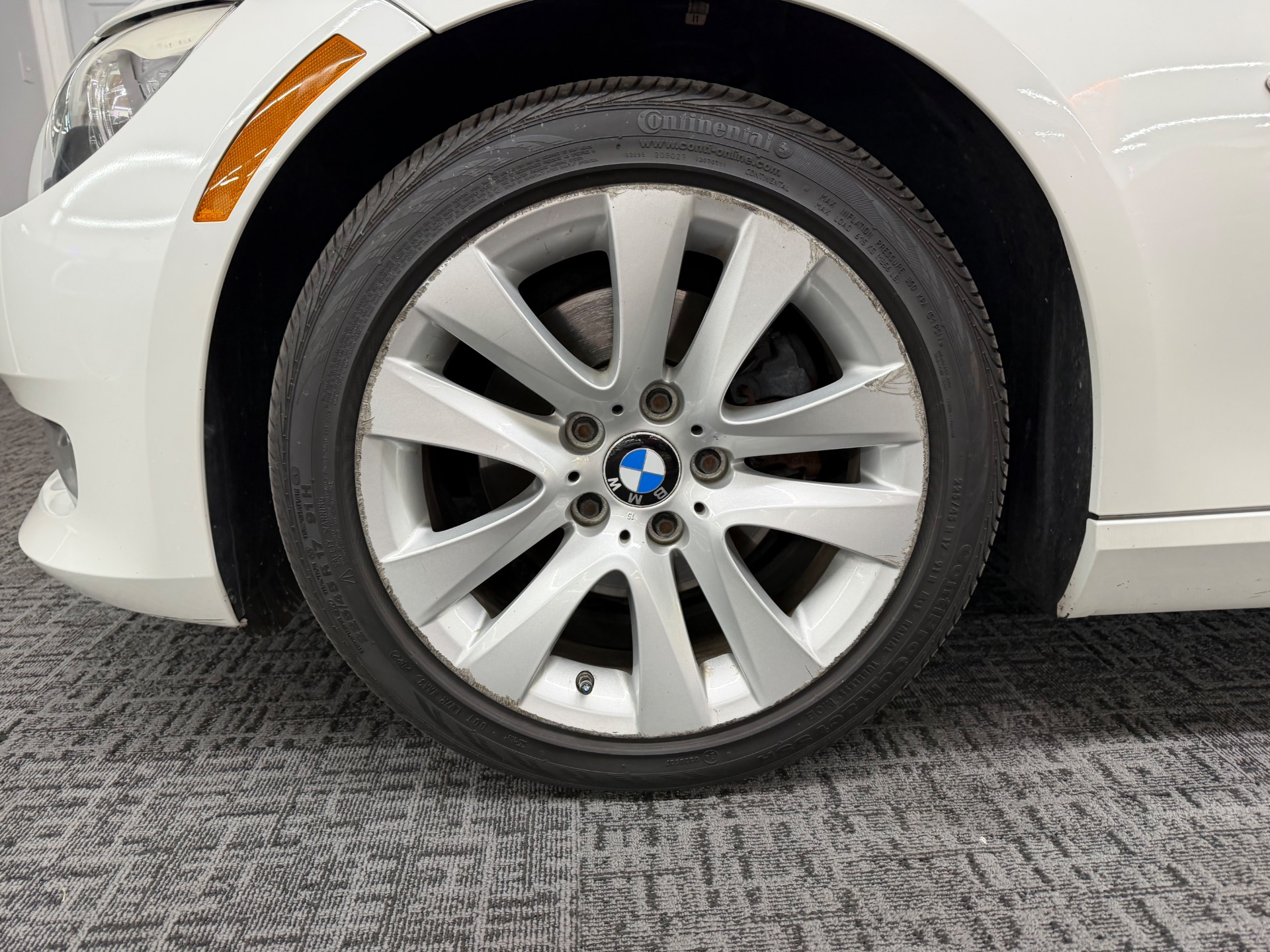 Used 2011 BMW 3 Series 328i xDrive-SEE VIDEO | Mundelein, IL