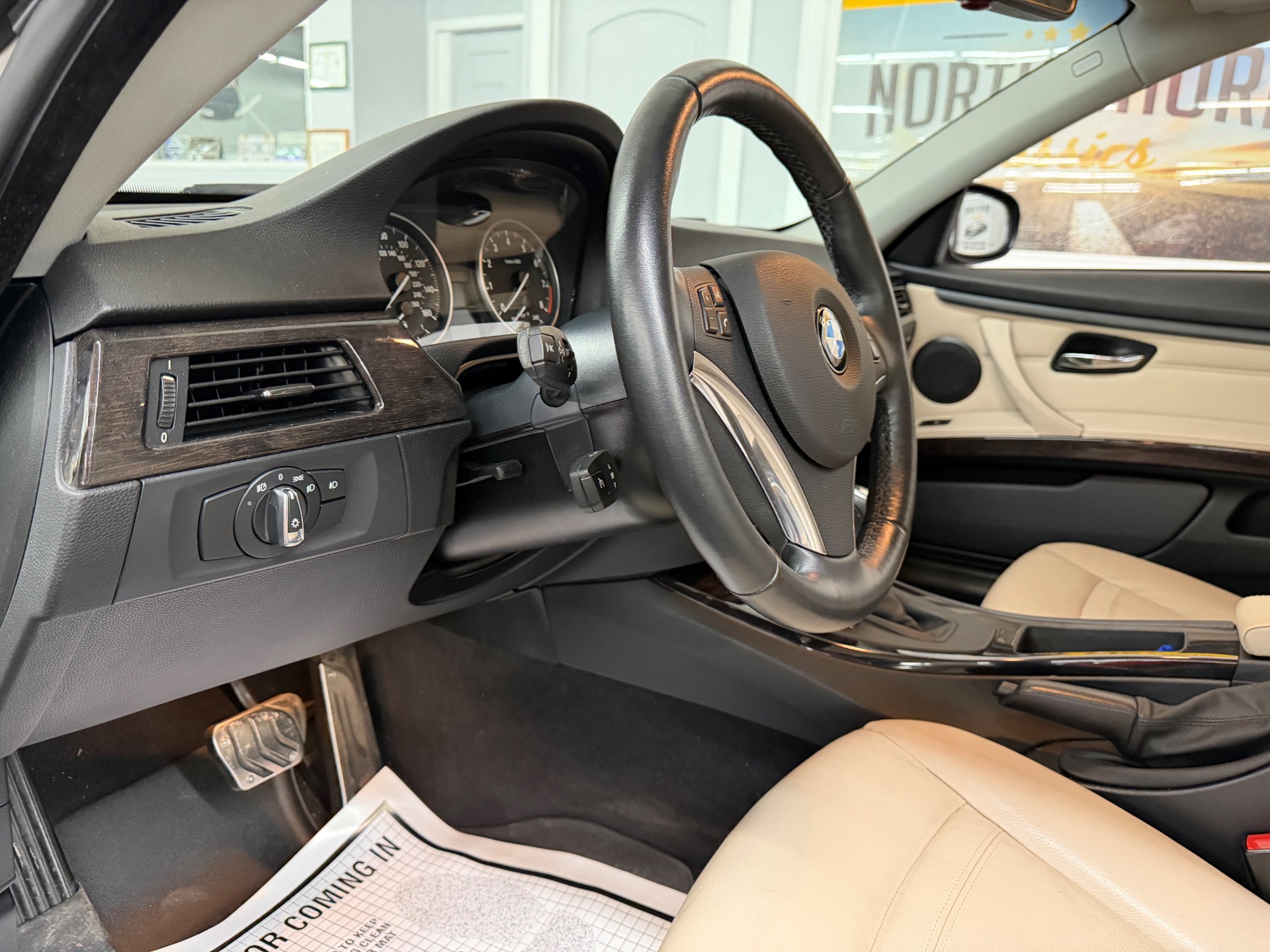 Used 2011 BMW 3 Series 328i xDrive-SEE VIDEO | Mundelein, IL