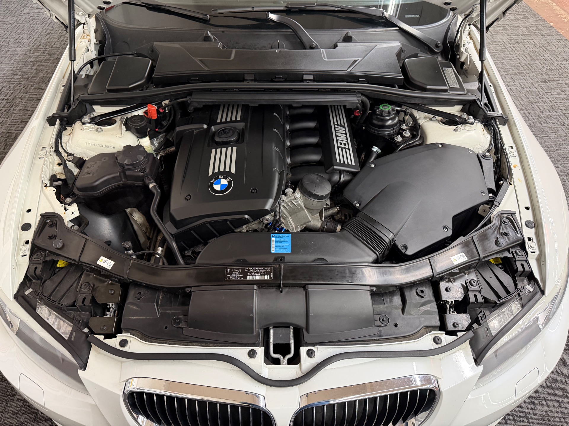 Used 2011 BMW 3 Series 328i xDrive-SEE VIDEO | Mundelein, IL