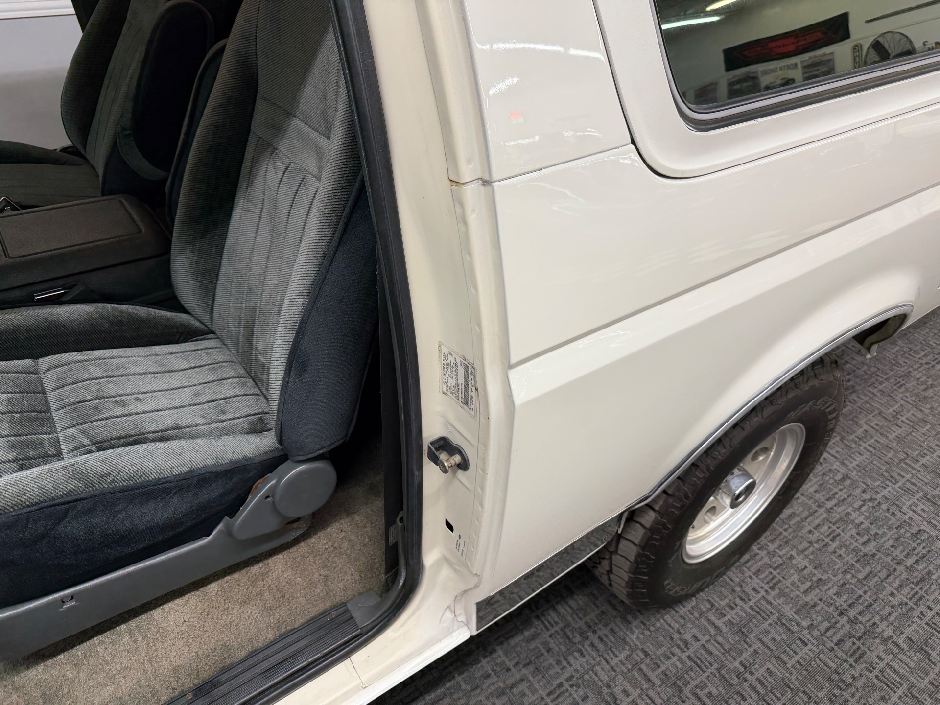 Used 1990 Ford Bronco XLT-SEE VIDEO | Mundelein, IL