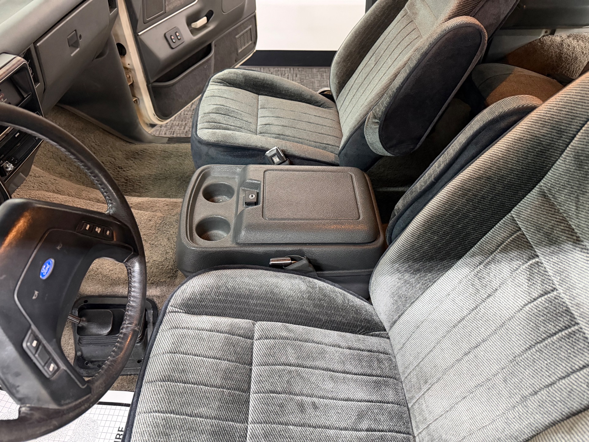 Used 1990 Ford Bronco XLT-SEE VIDEO | Mundelein, IL