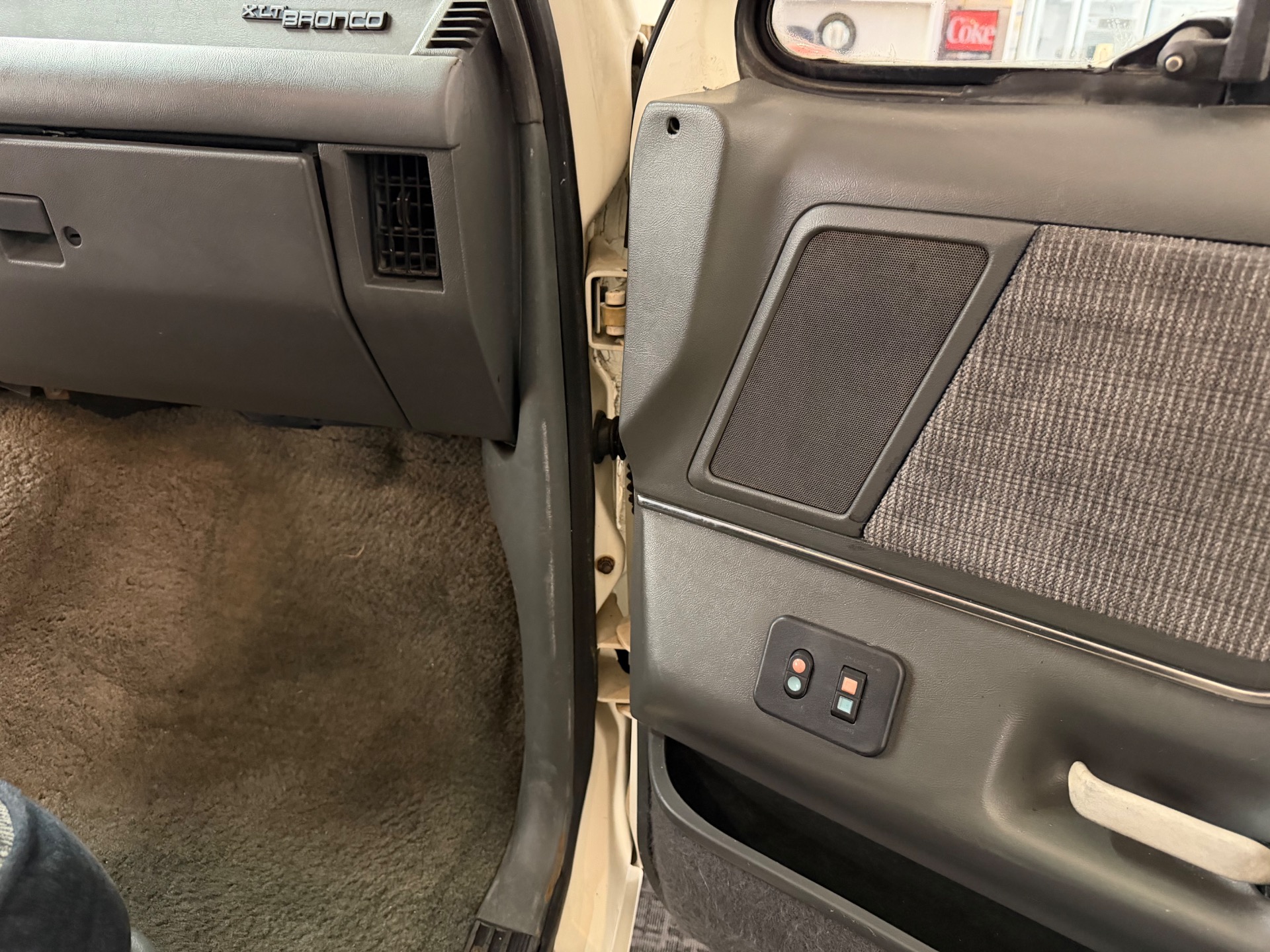 Used 1990 Ford Bronco XLT-SEE VIDEO | Mundelein, IL