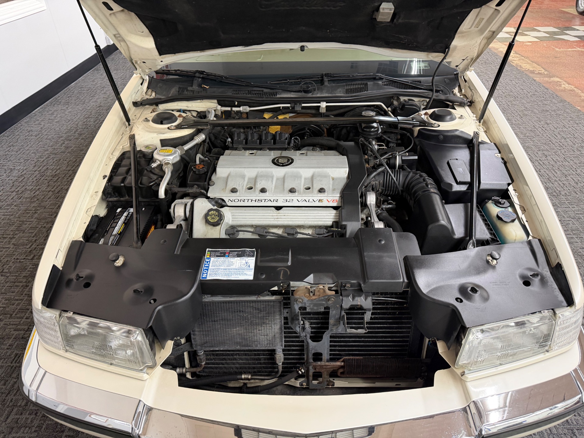 Used 1993 CADILLAC ELDORADO Touring-Pearl white-Sunroof-V8 Northstar-SEE VIDEO | Mundelein, IL