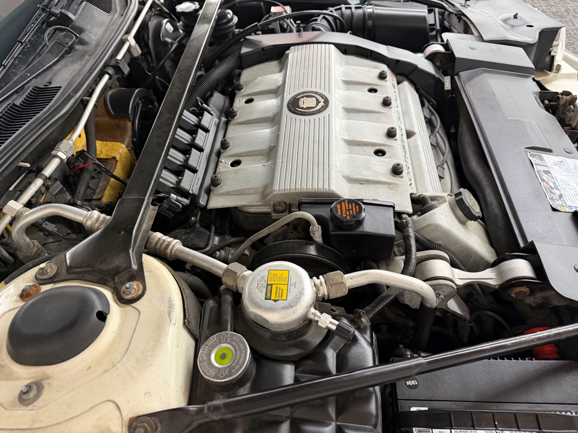 Used 1993 CADILLAC ELDORADO Touring-Pearl white-Sunroof-V8 Northstar-SEE VIDEO | Mundelein, IL